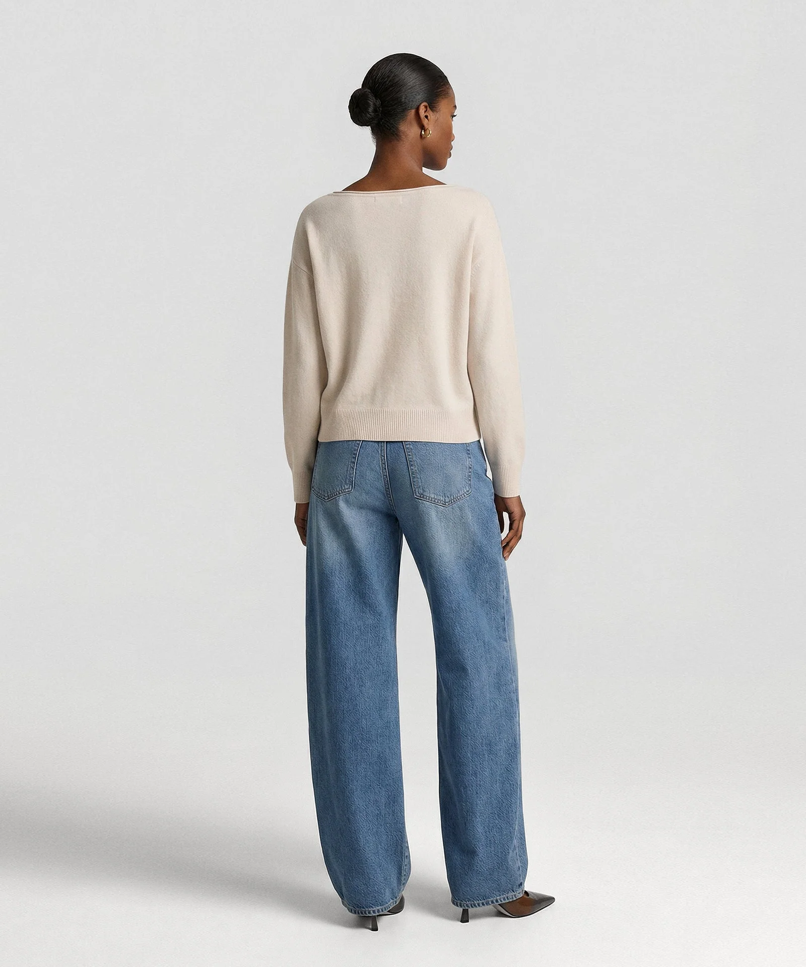 Basic Cashmere Boatneck Sweater - Image 6