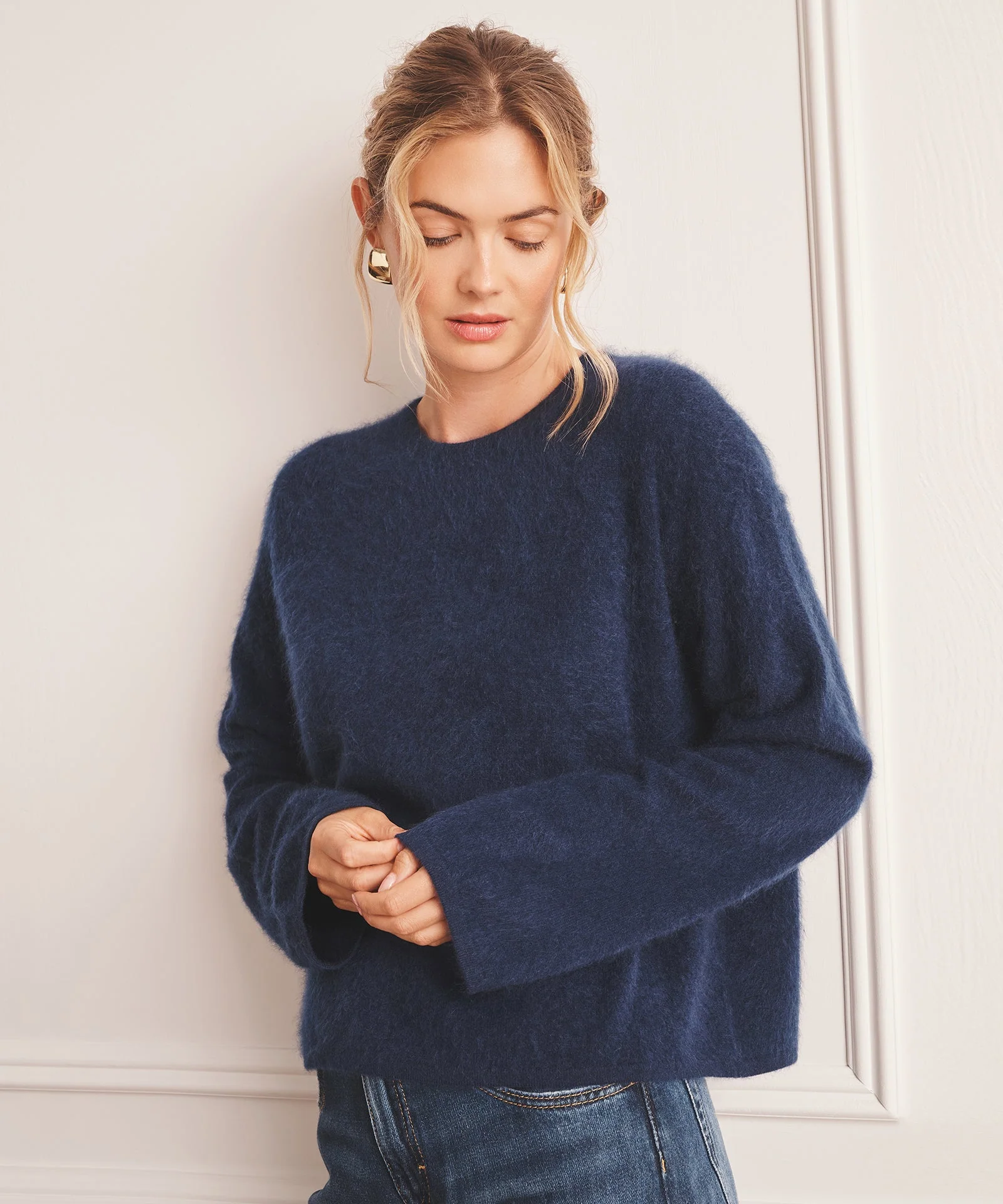 Brushed Luxe Cashmere Crewneck Sweater - Image 3