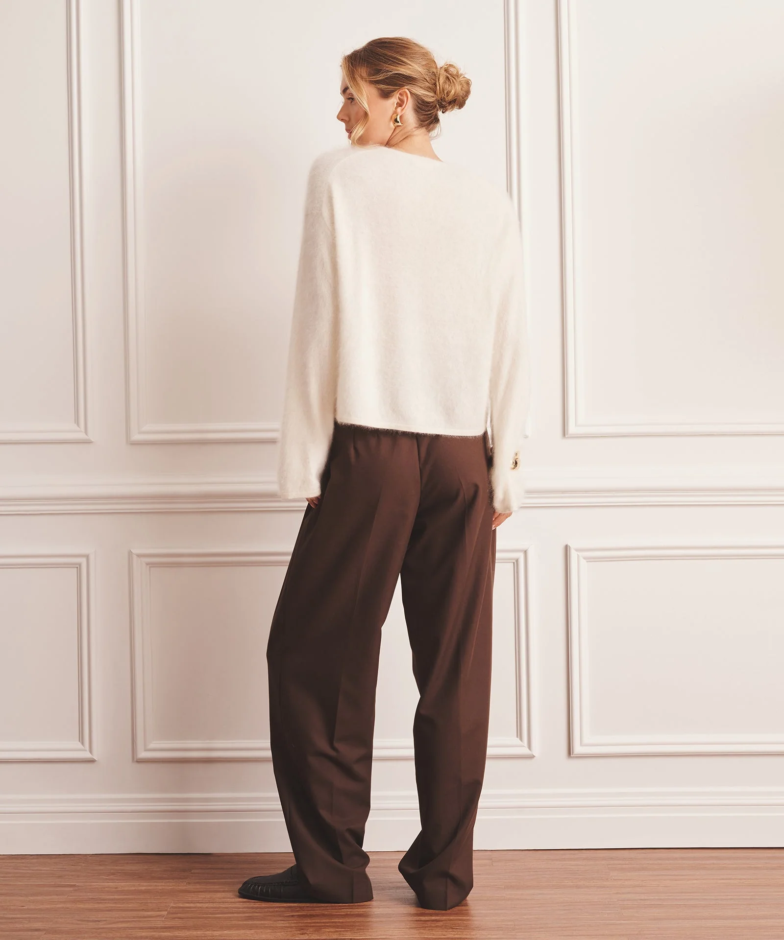 Brushed Luxe Cashmere Crewneck Sweater - Image 7