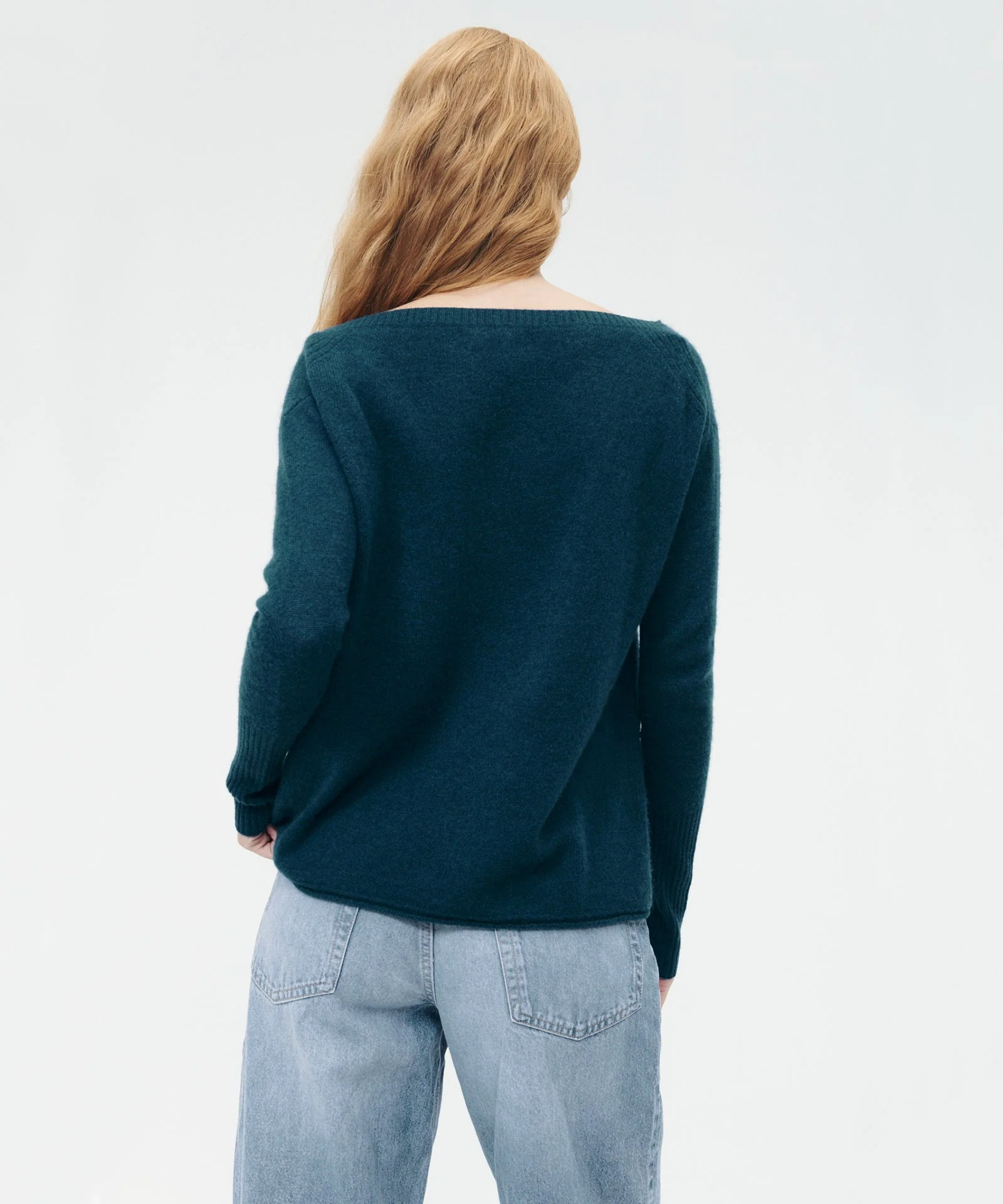 Lightweight Cashmere Boatneck Sweater - Image 10