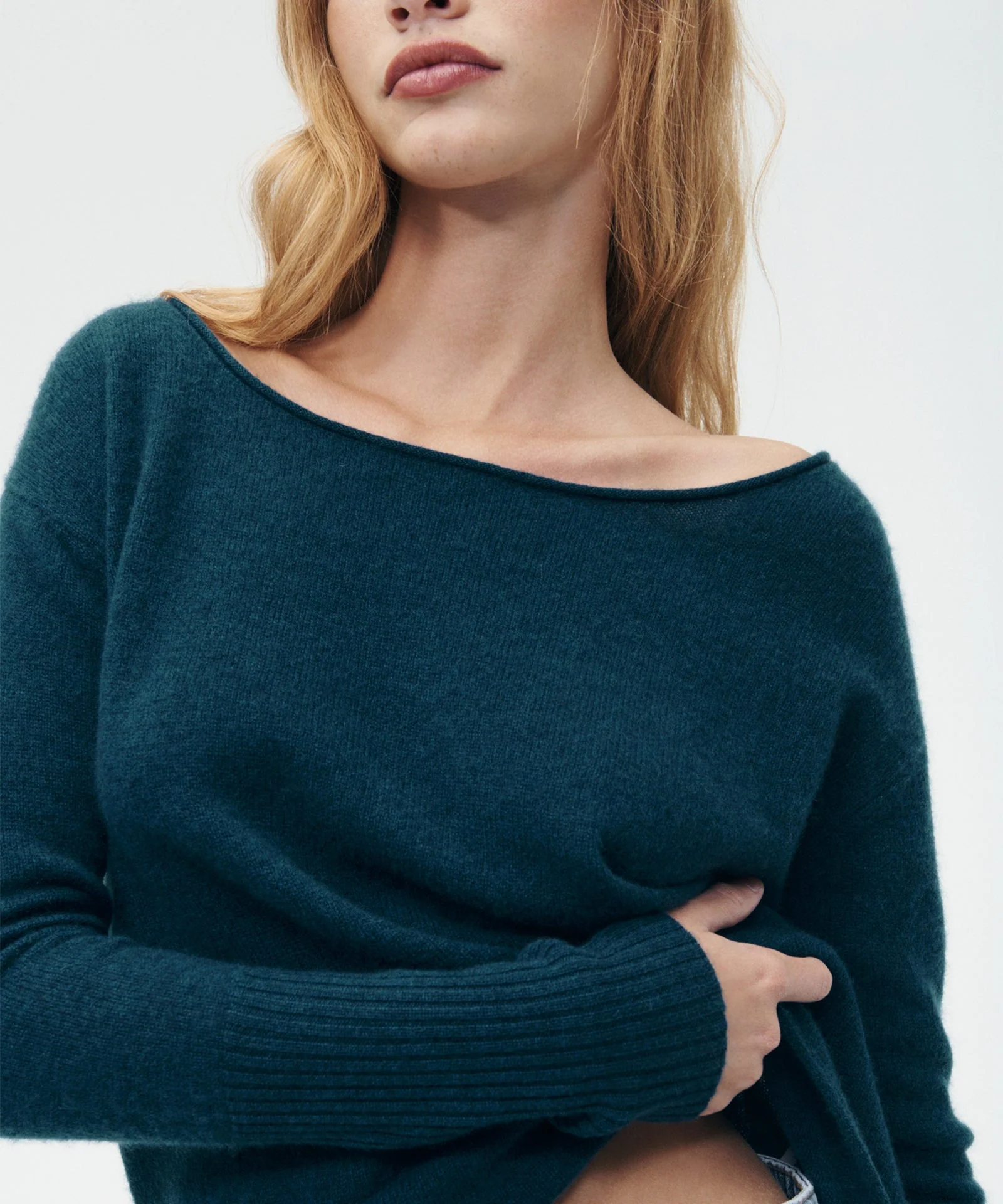 Lightweight Cashmere Boatneck Sweater - Image 11