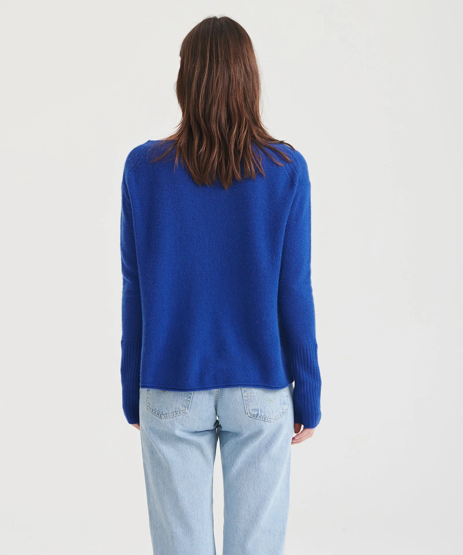 Lightweight Cashmere Boatneck Sweater - Image 19