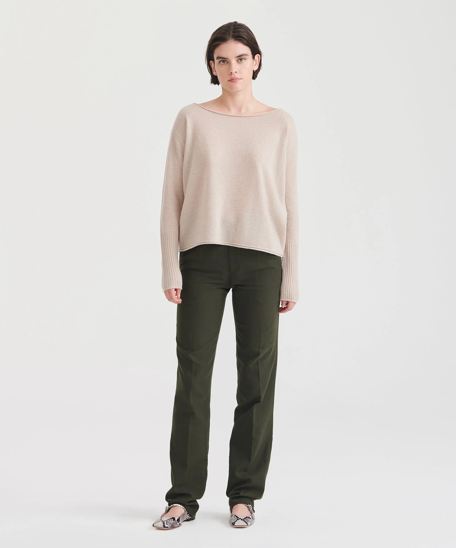 Lightweight Cashmere Boatneck Sweater - Image 27
