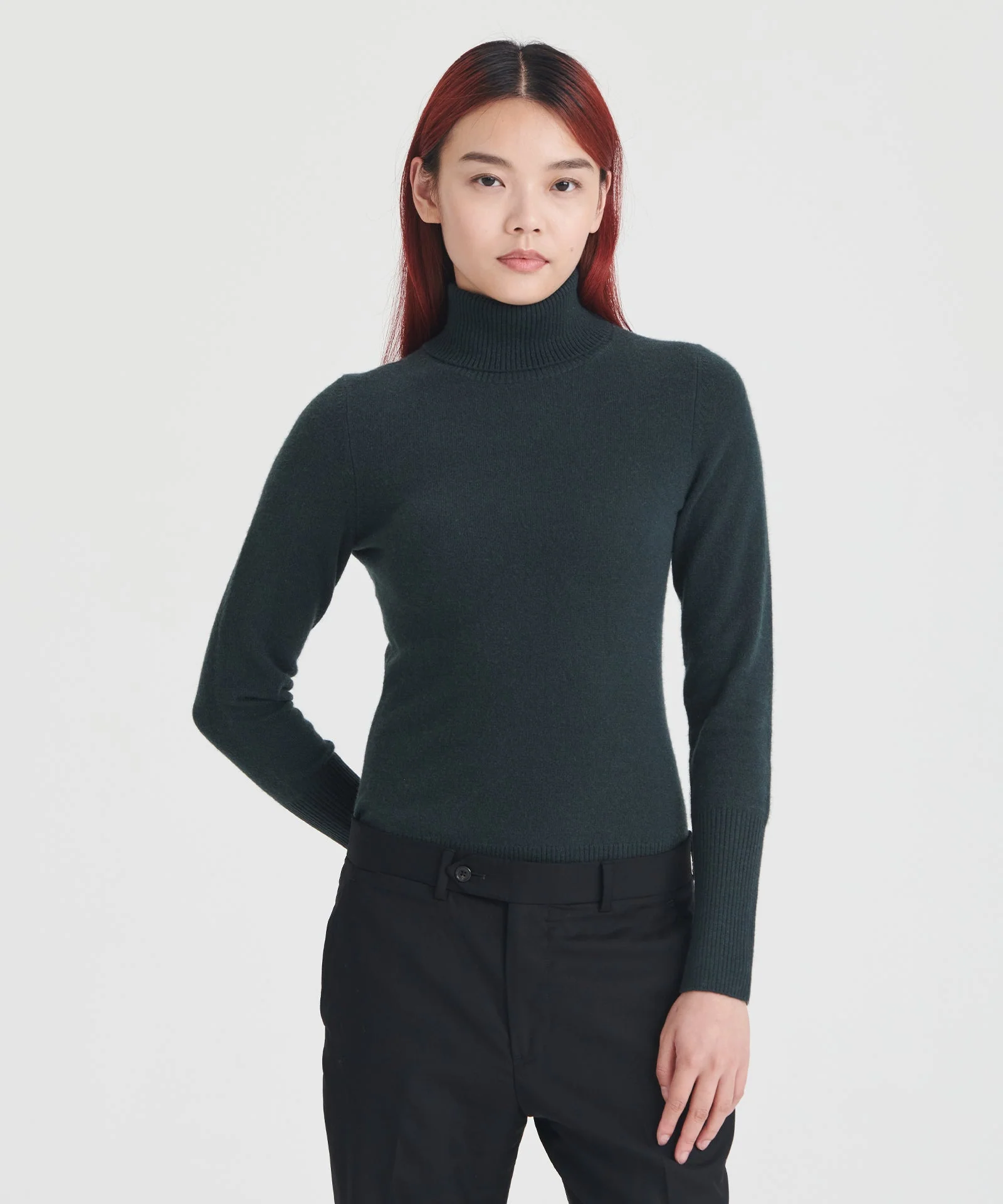 Signature Cashmere Classic Turtleneck - Image 19