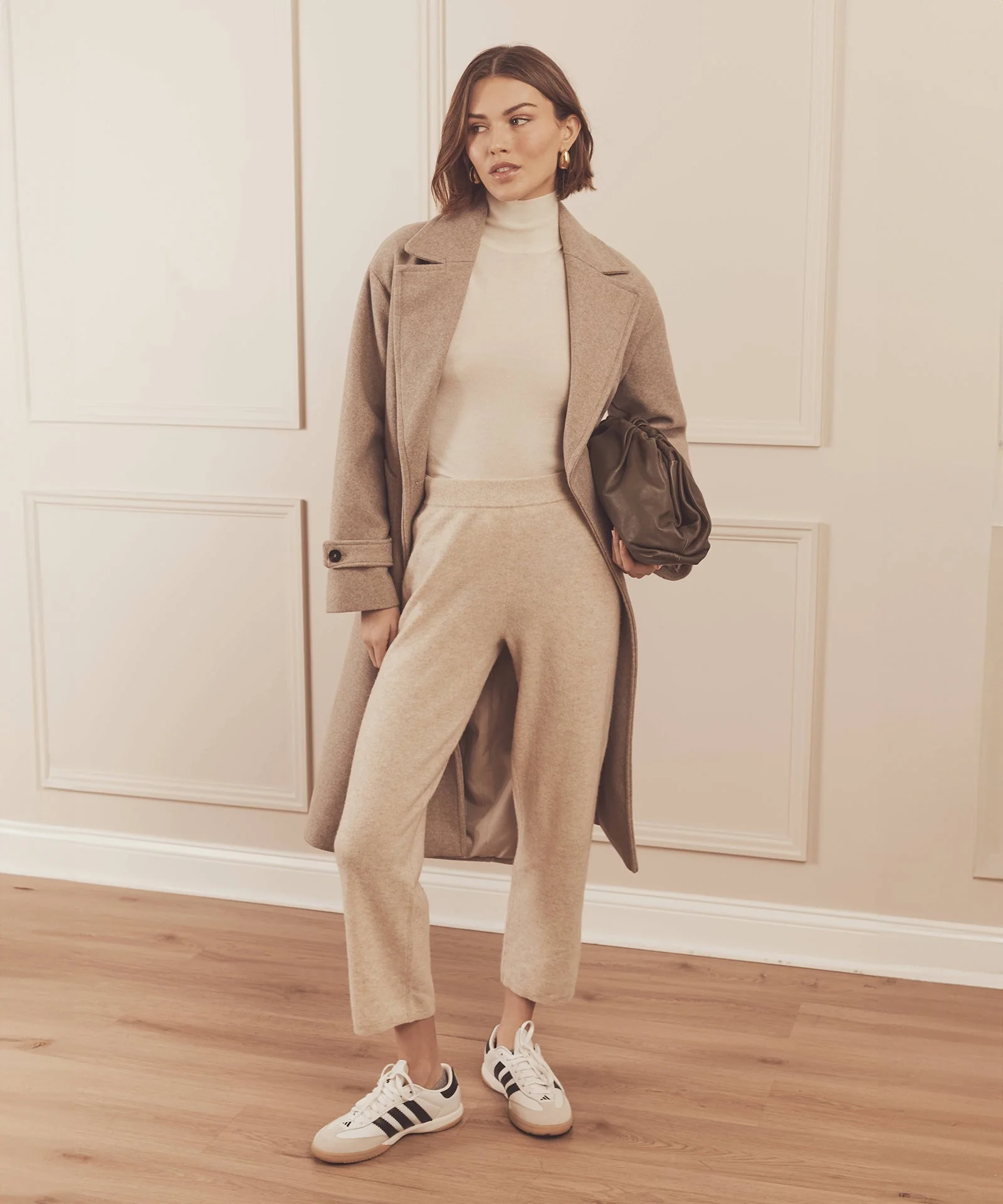 Signature Cashmere Cropped Pant - Image 11