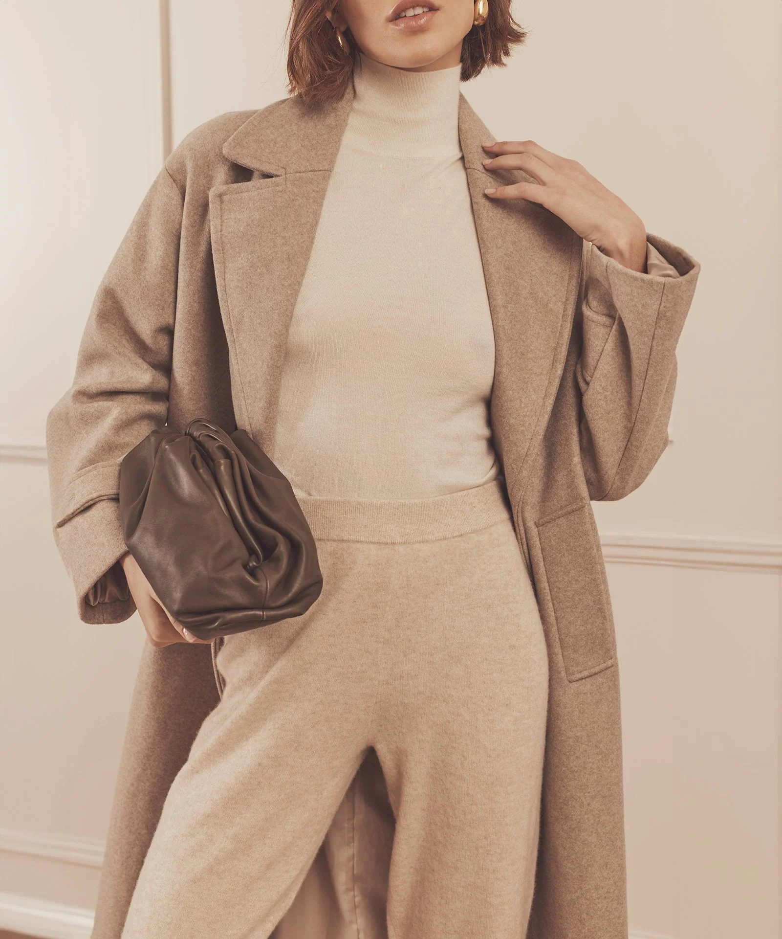 Signature Cashmere Cropped Pant - Image 12