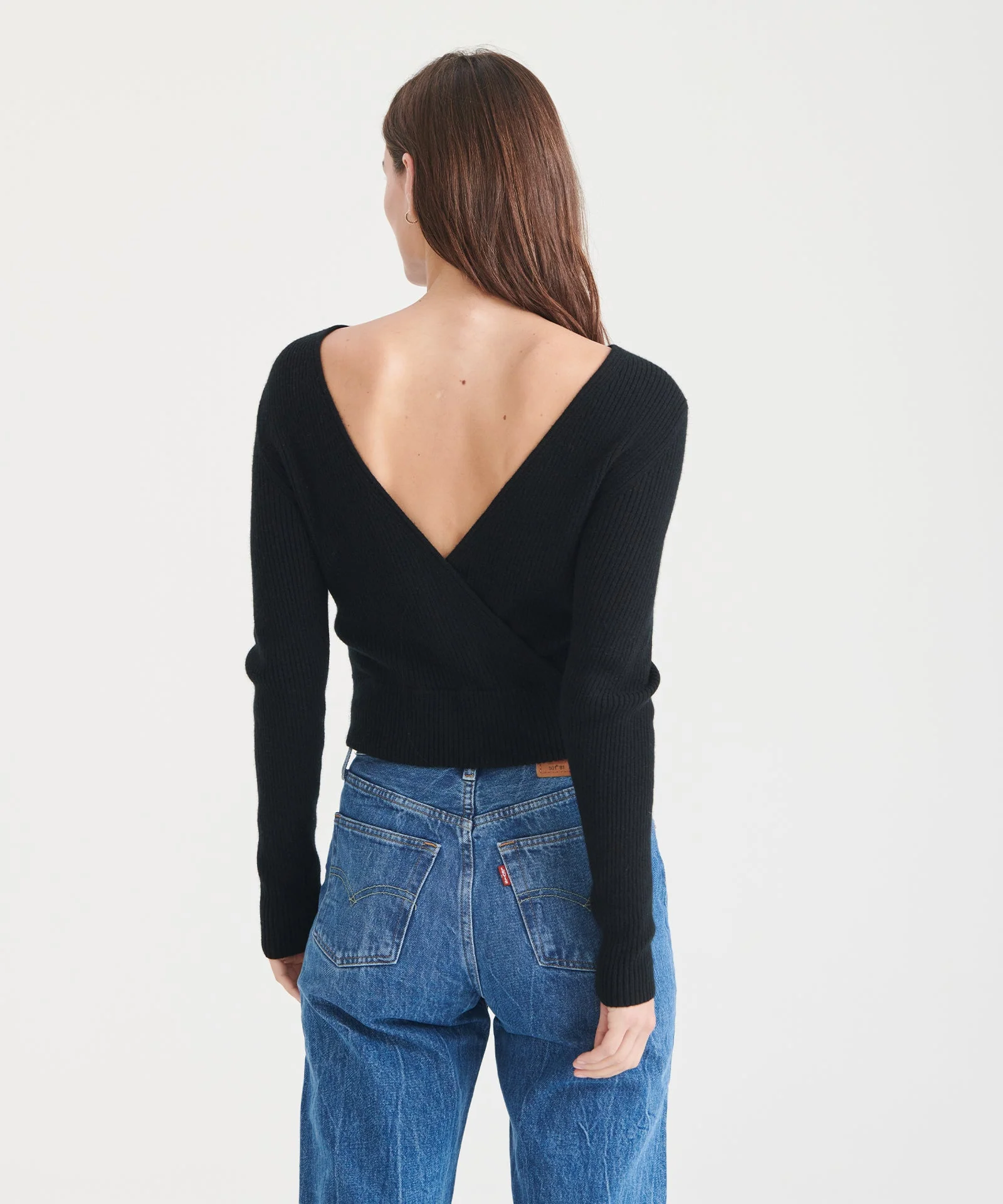 Signature Cashmere Crossover Sweater - Image 16