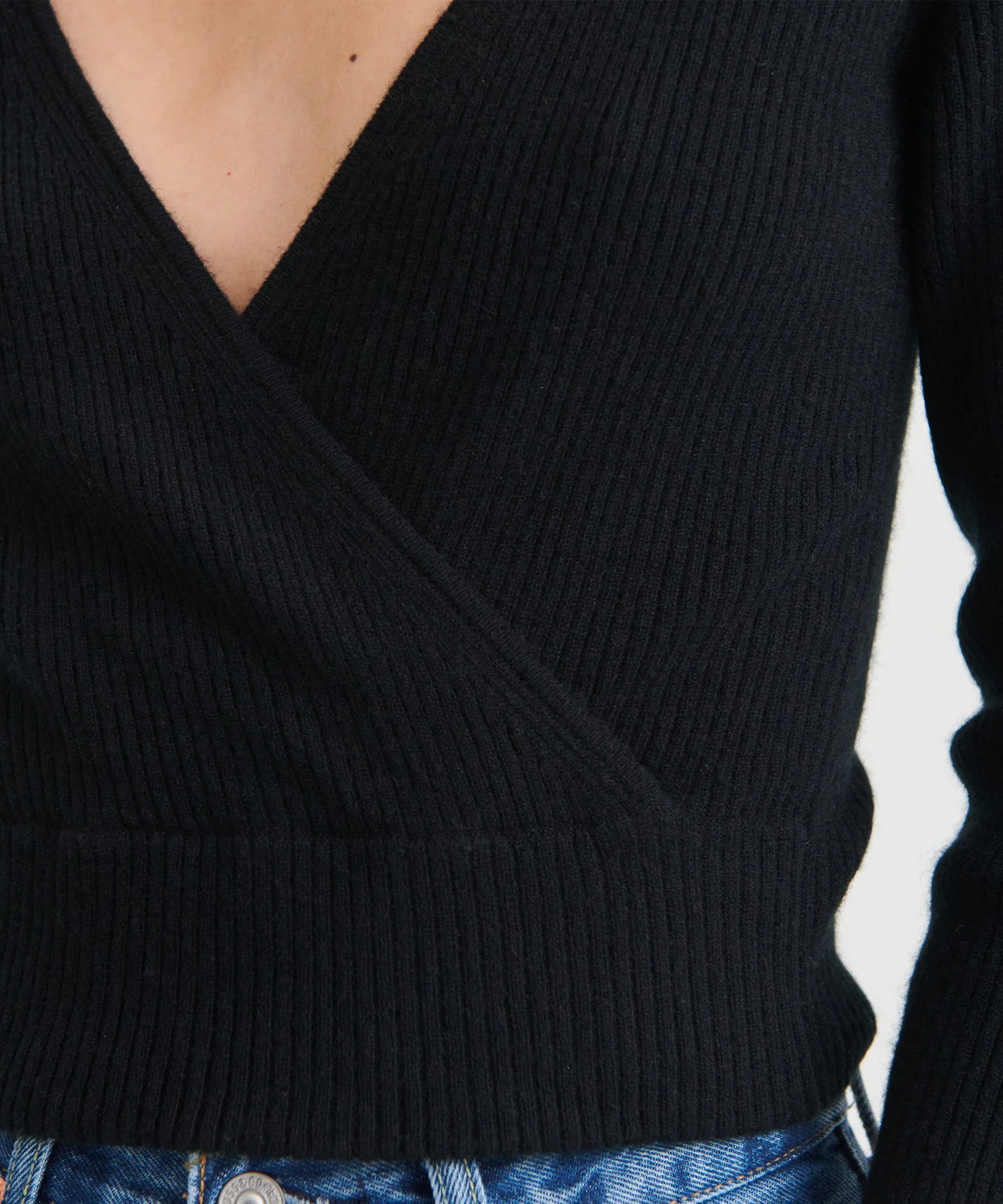 Signature Cashmere Crossover Sweater - Image 19