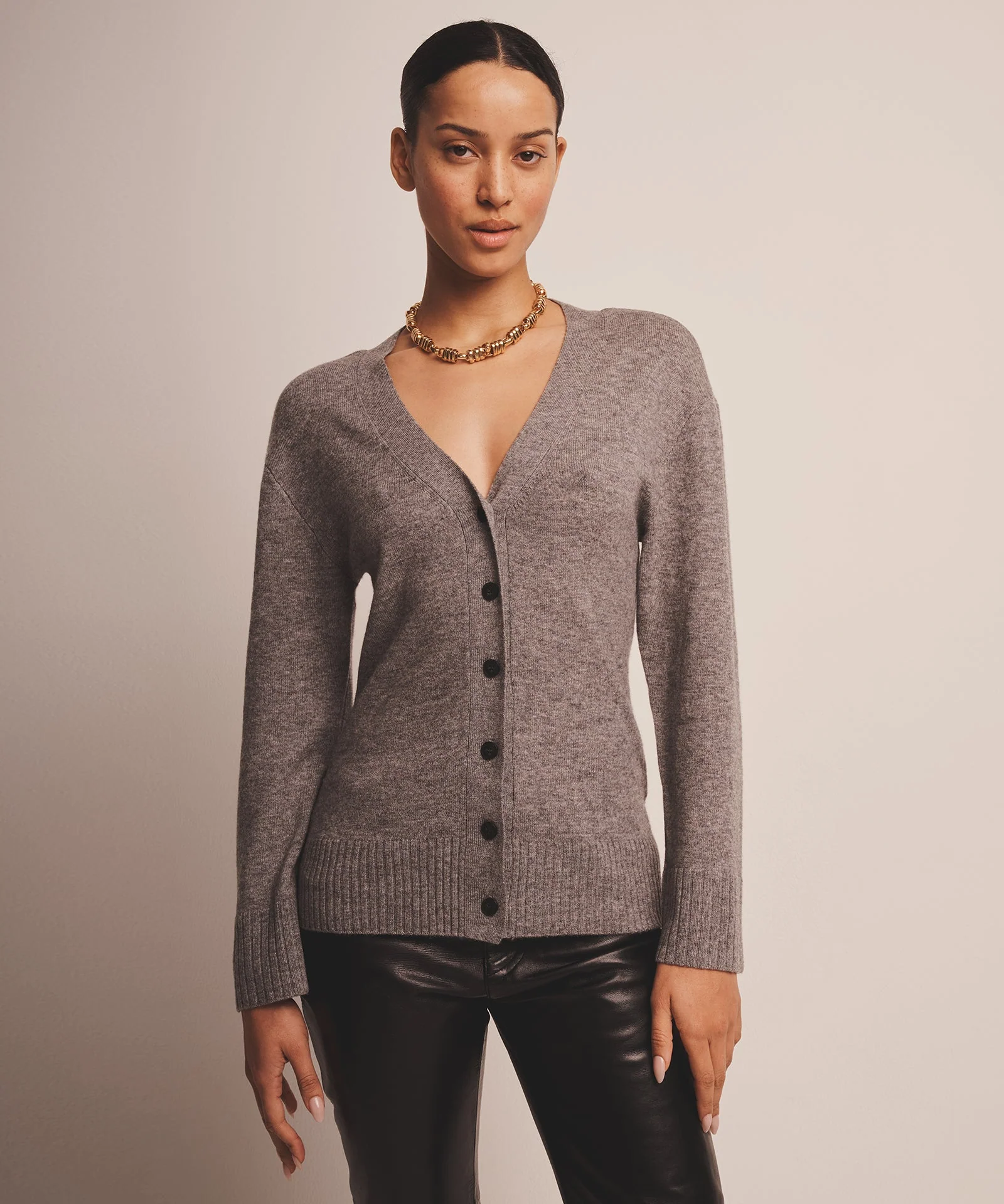 Signature Cashmere Fitted Cardigan - Image 3