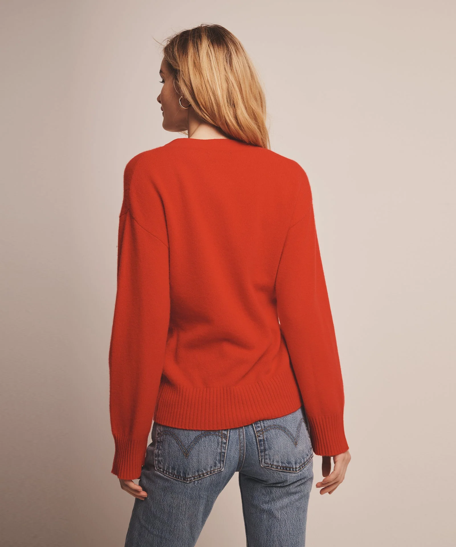 Signature Cashmere Fitted Cardigan - Image 7