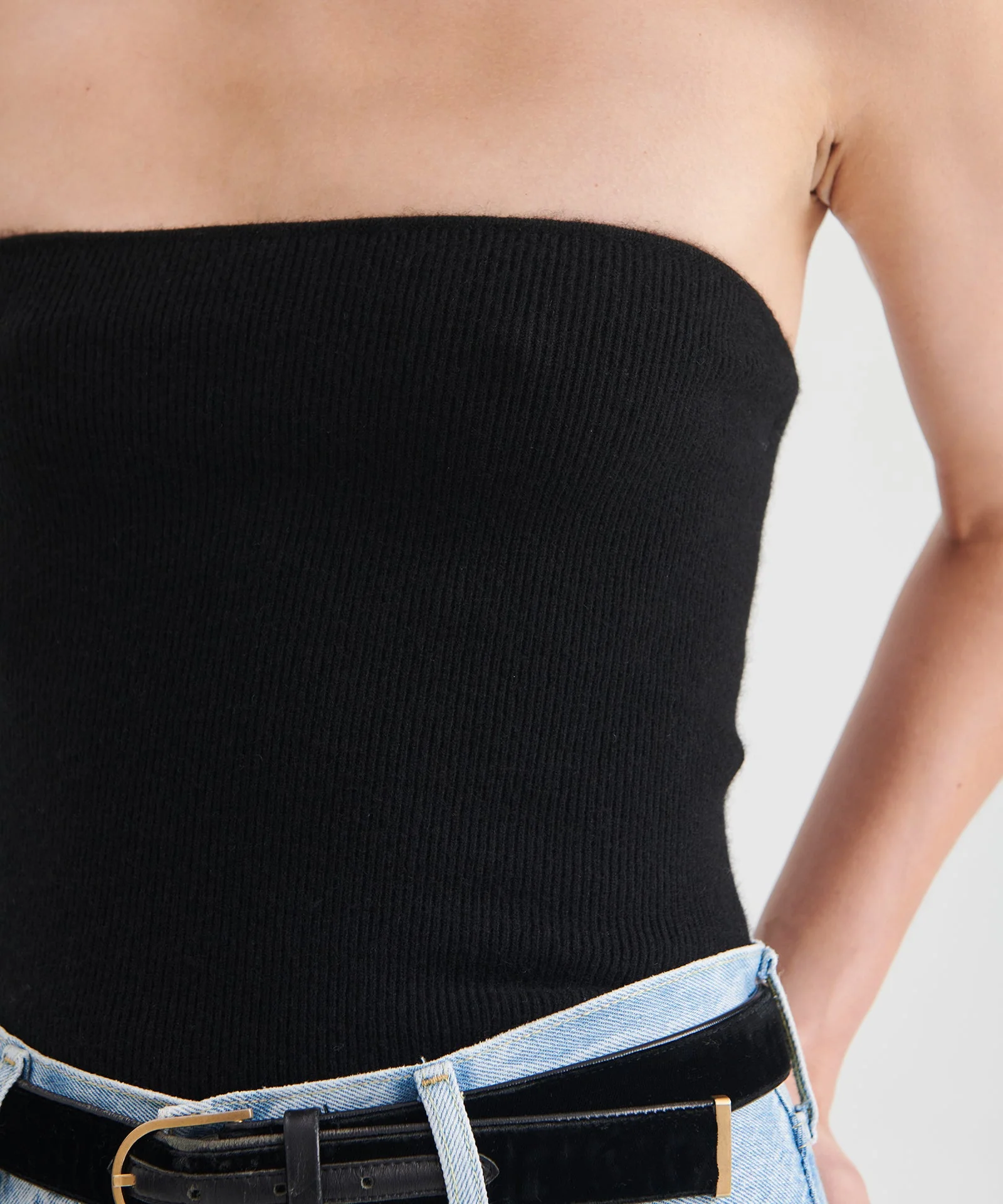 Signature Cashmere Ribbed Tube Top - Image 4