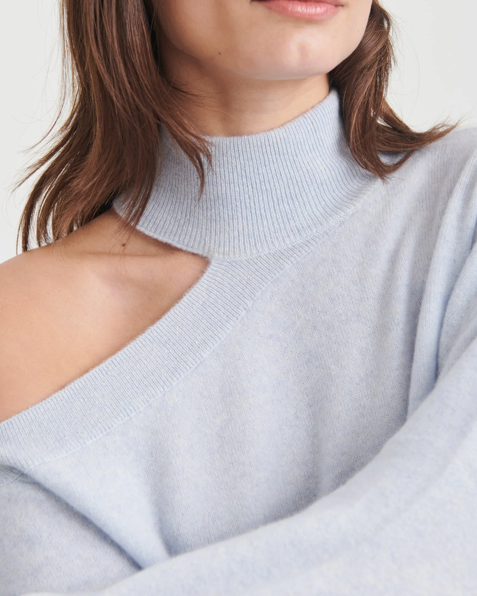 Cashmere Shoulder Cut Out Turtleneck - Image 10