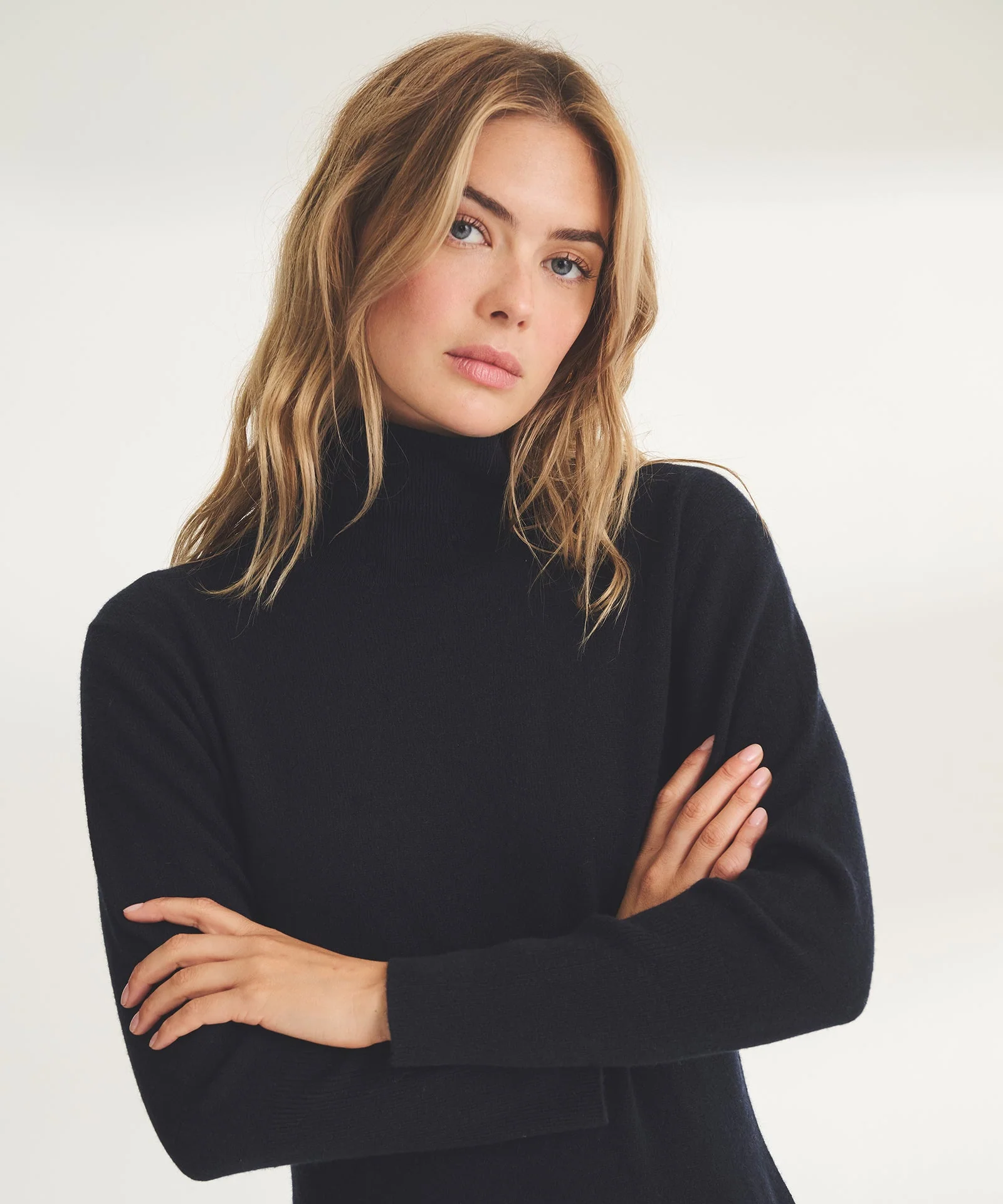 Signature Cashmere Turtleneck Dress with Slits - Image 15