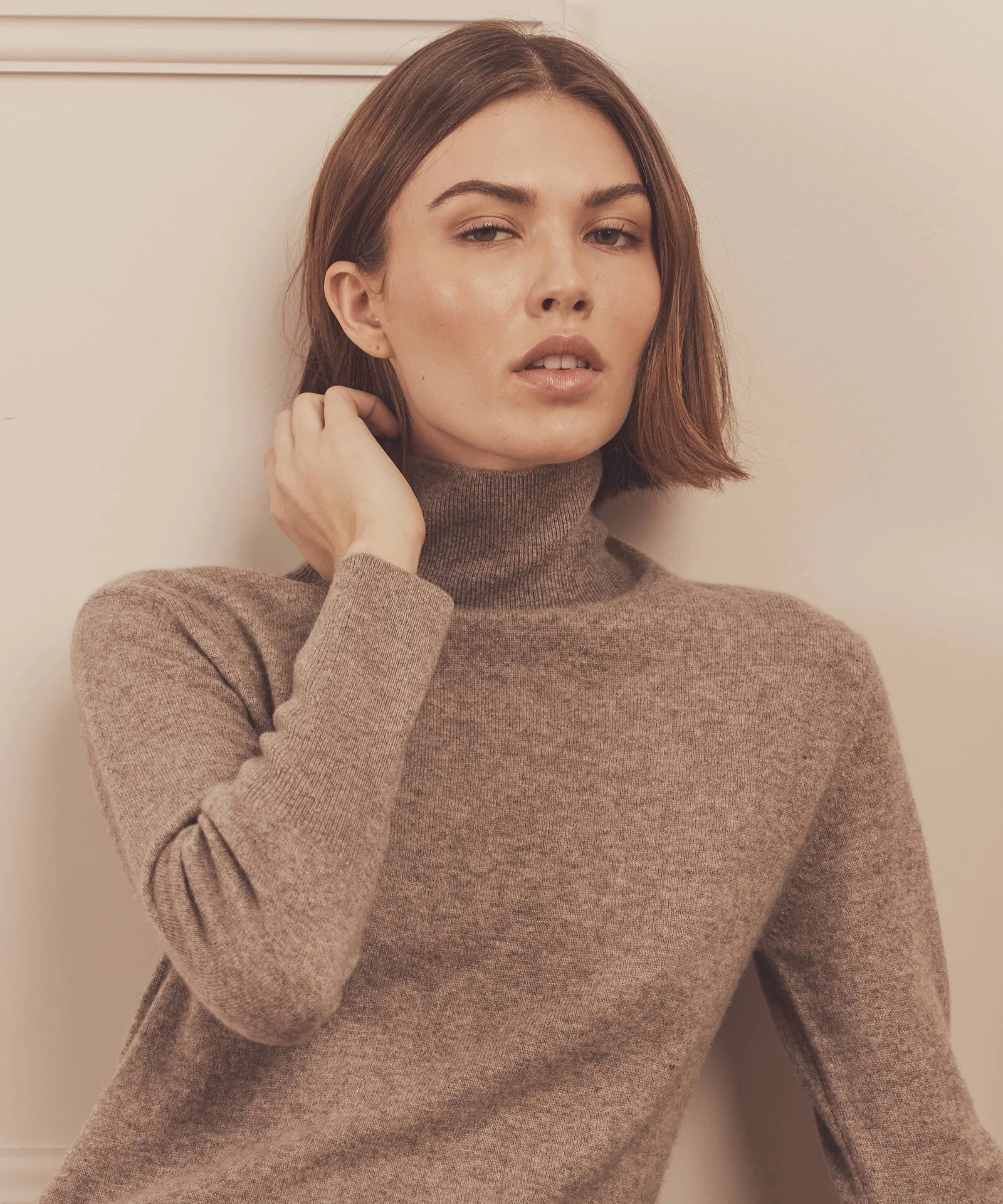 Signature Cashmere Turtleneck Dress with Slits - Image 18