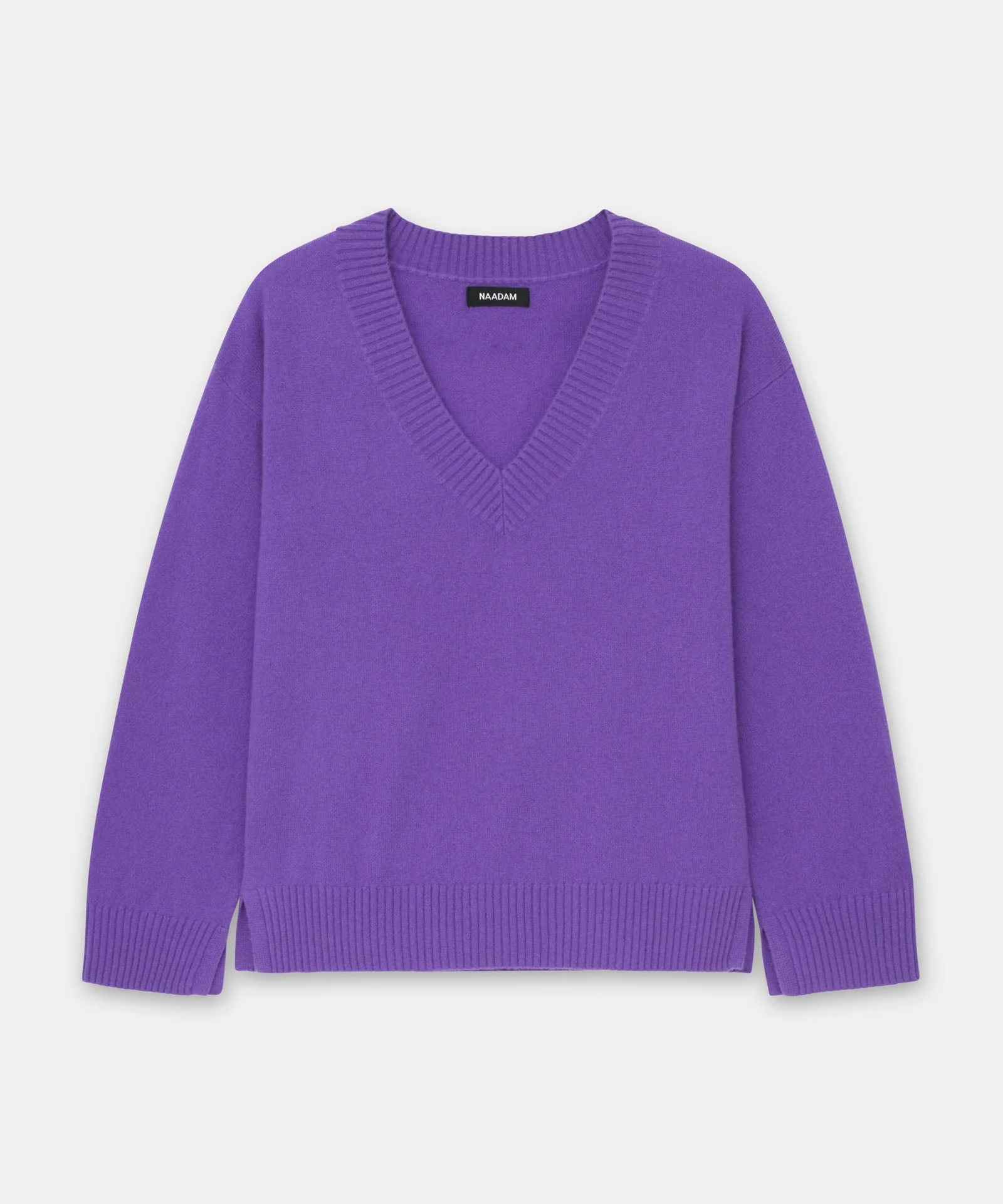 Signature Cashmere Wide Sleeve V-Neck Sweater - Image 38