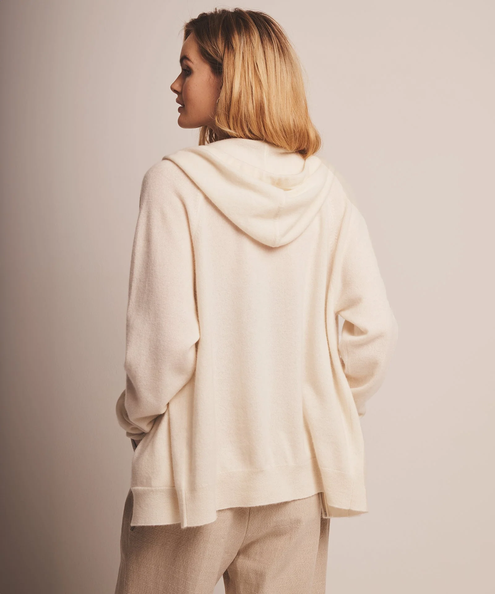 Signature Cashmere Zip Up Hoodie - Image 19