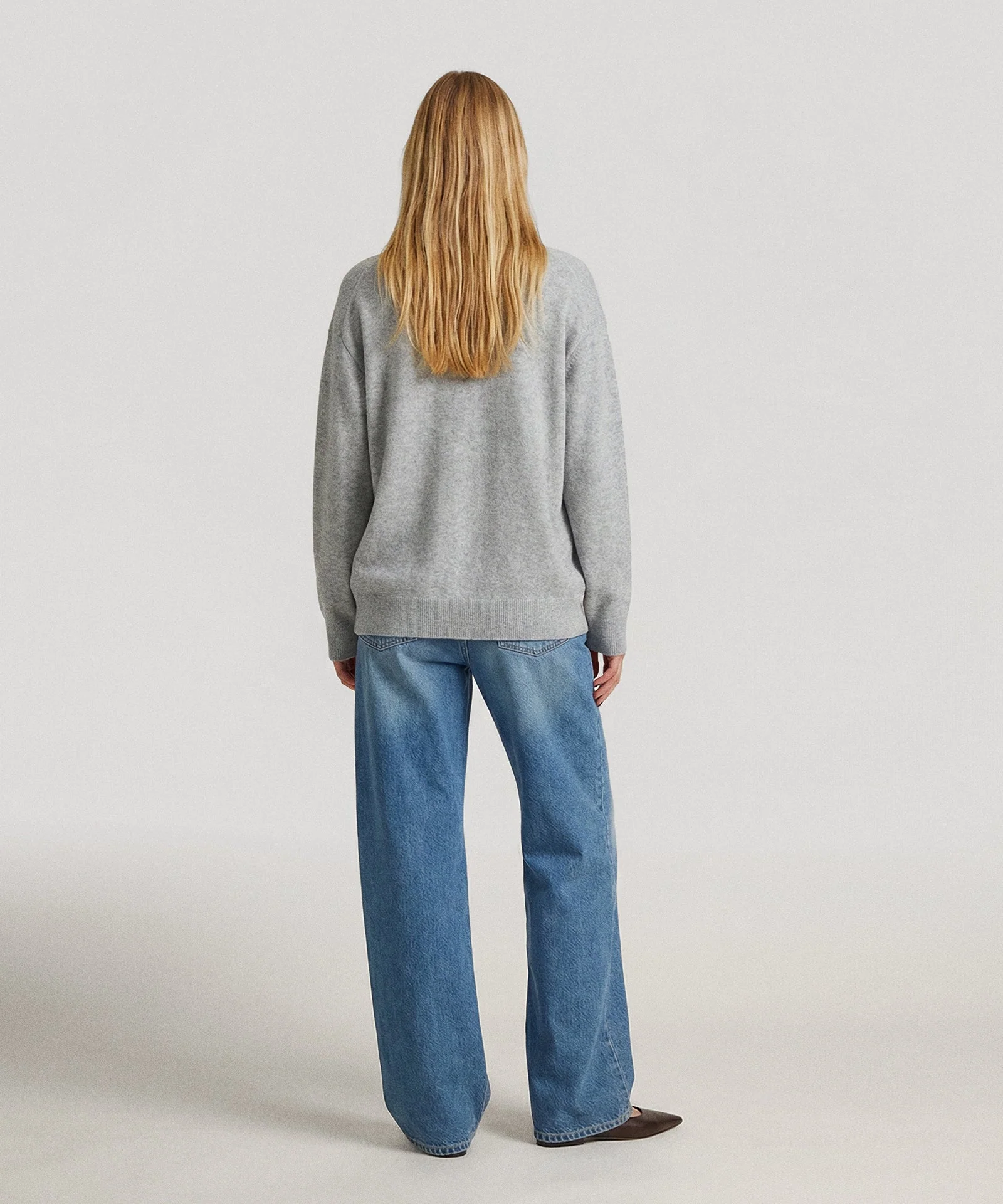 Cashmere Drop Shoulder V-Neck Cardigan - Image 10
