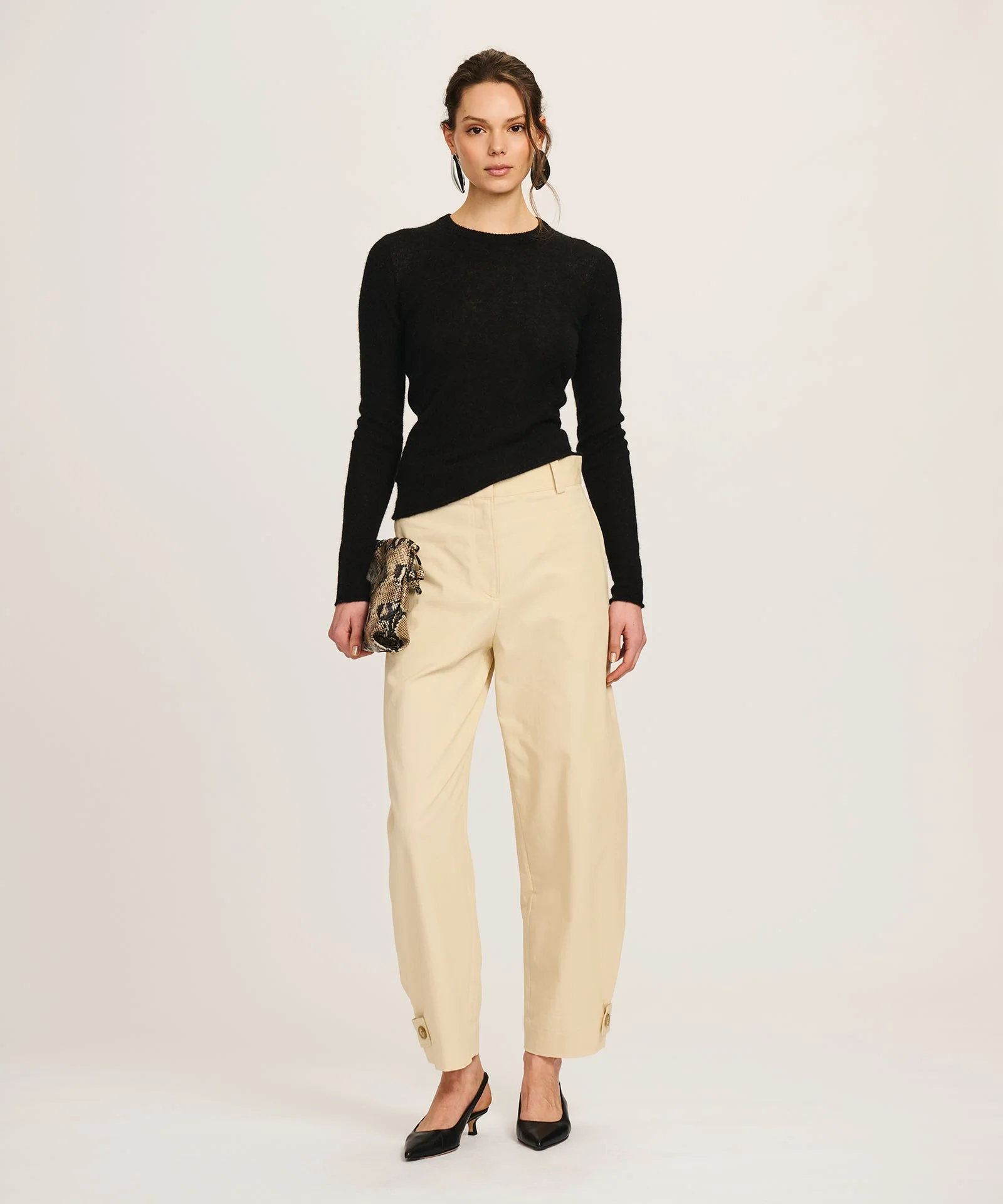 Featherweight Cashmere Slim Crewneck Sweater - Image 14
