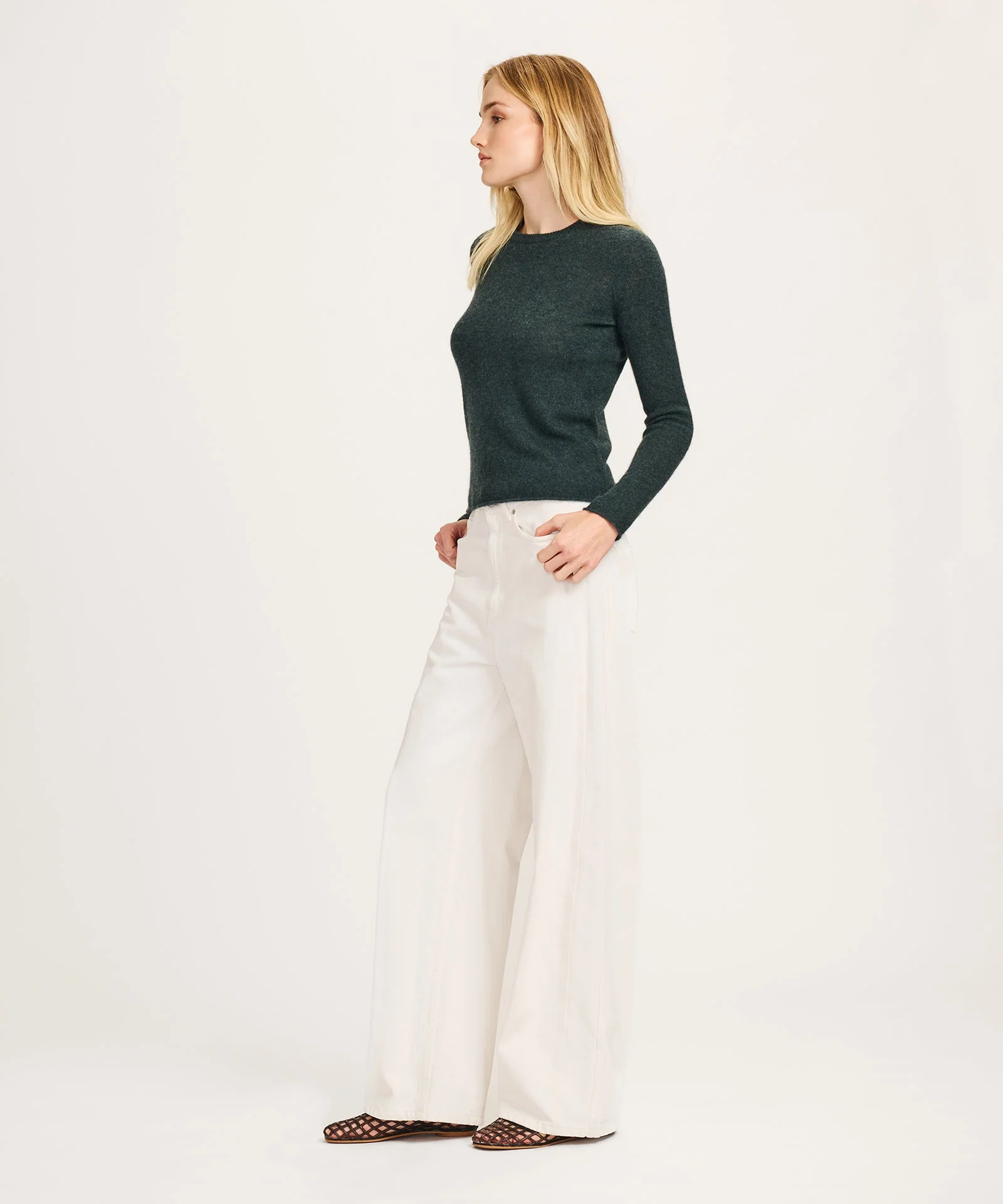 Featherweight Cashmere Slim Crewneck Sweater - Image 5
