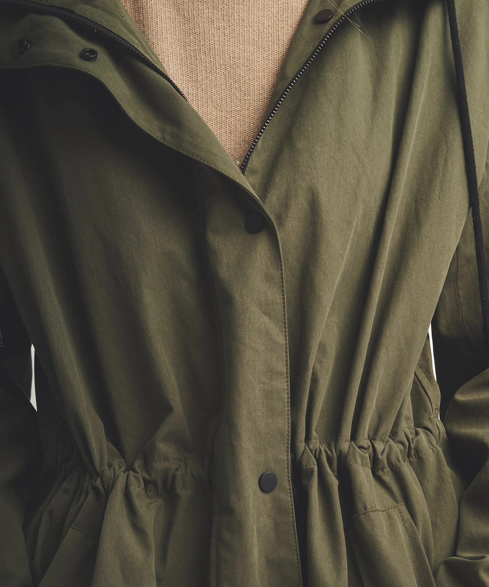 Hooded Raincoat with Removable Lining - Image 10