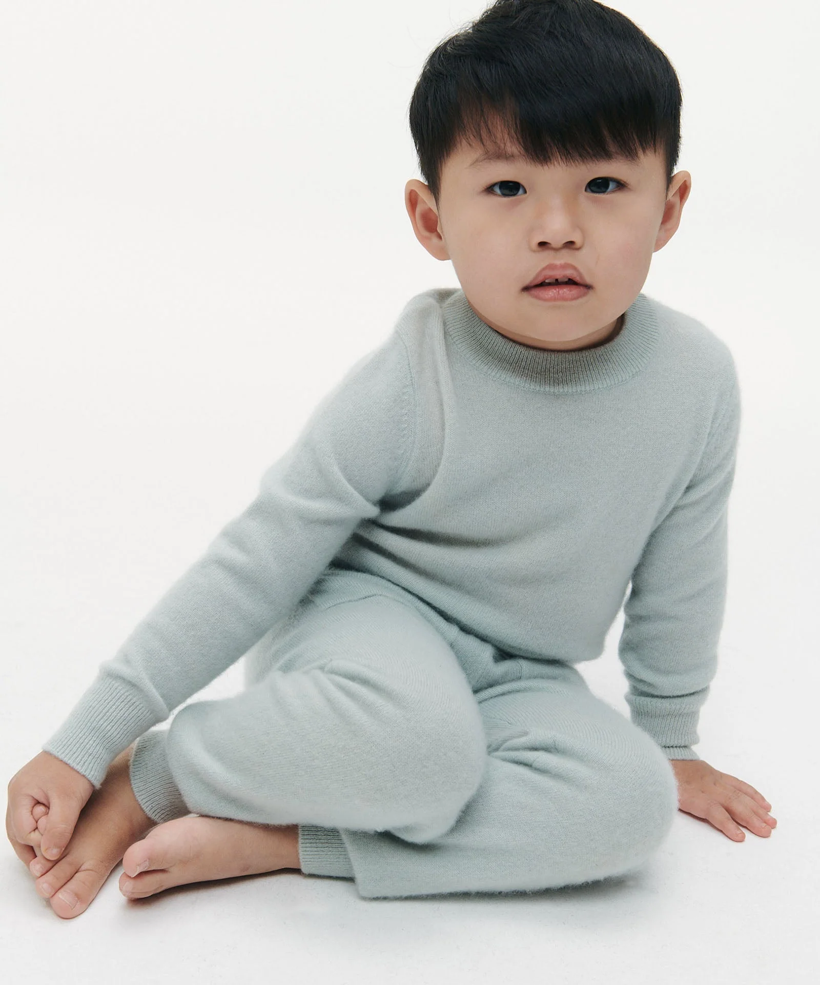 Kid's Signature Cashmere Crewneck Jogger Set - Image 8