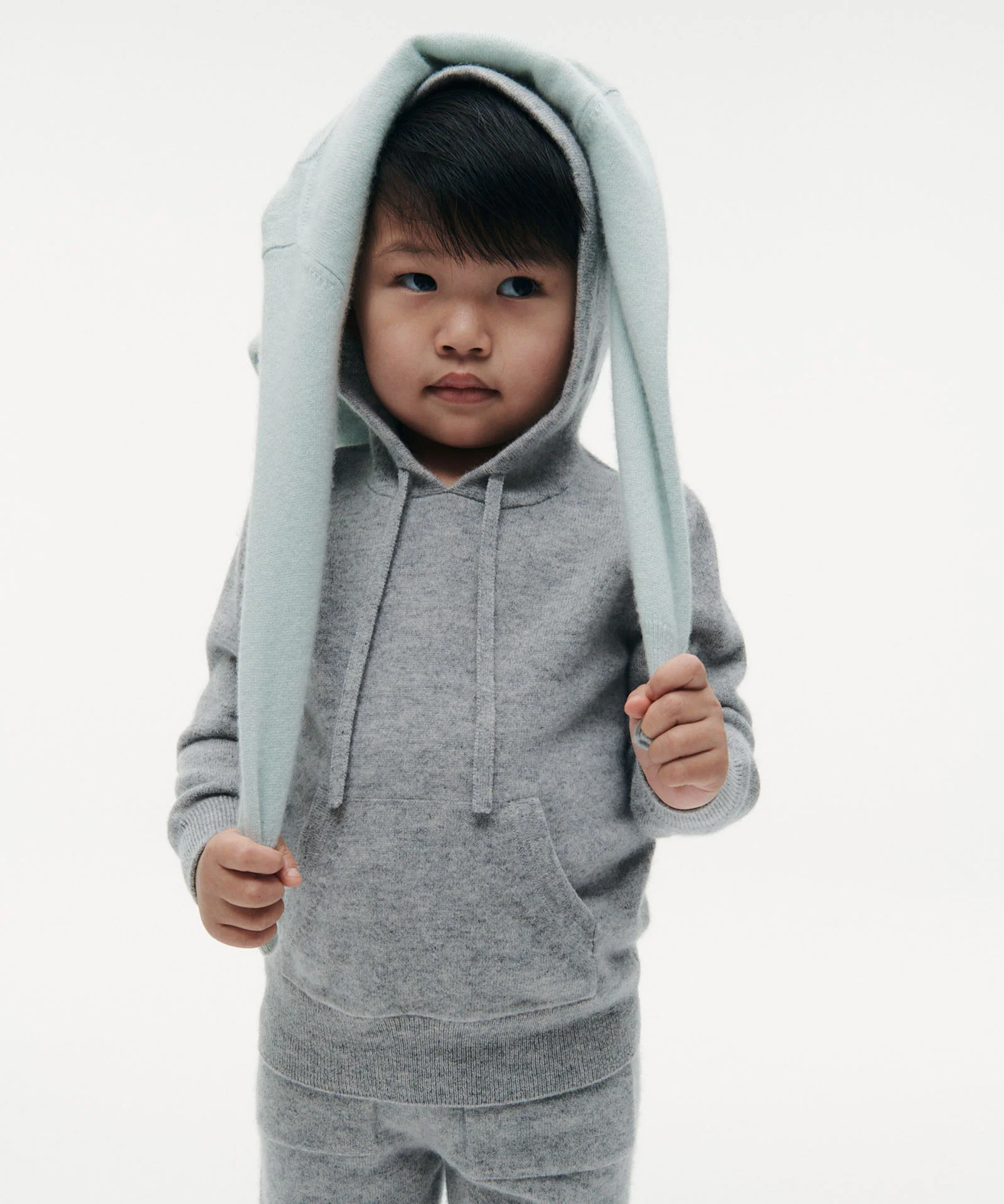 Kid's Signature Cashmere Hoodie Jogger Set - Image 18