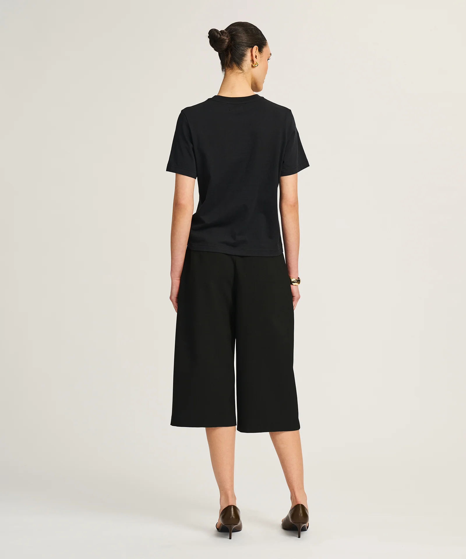 Lightweight Brushed Cotton Relaxed Tee - Image 31