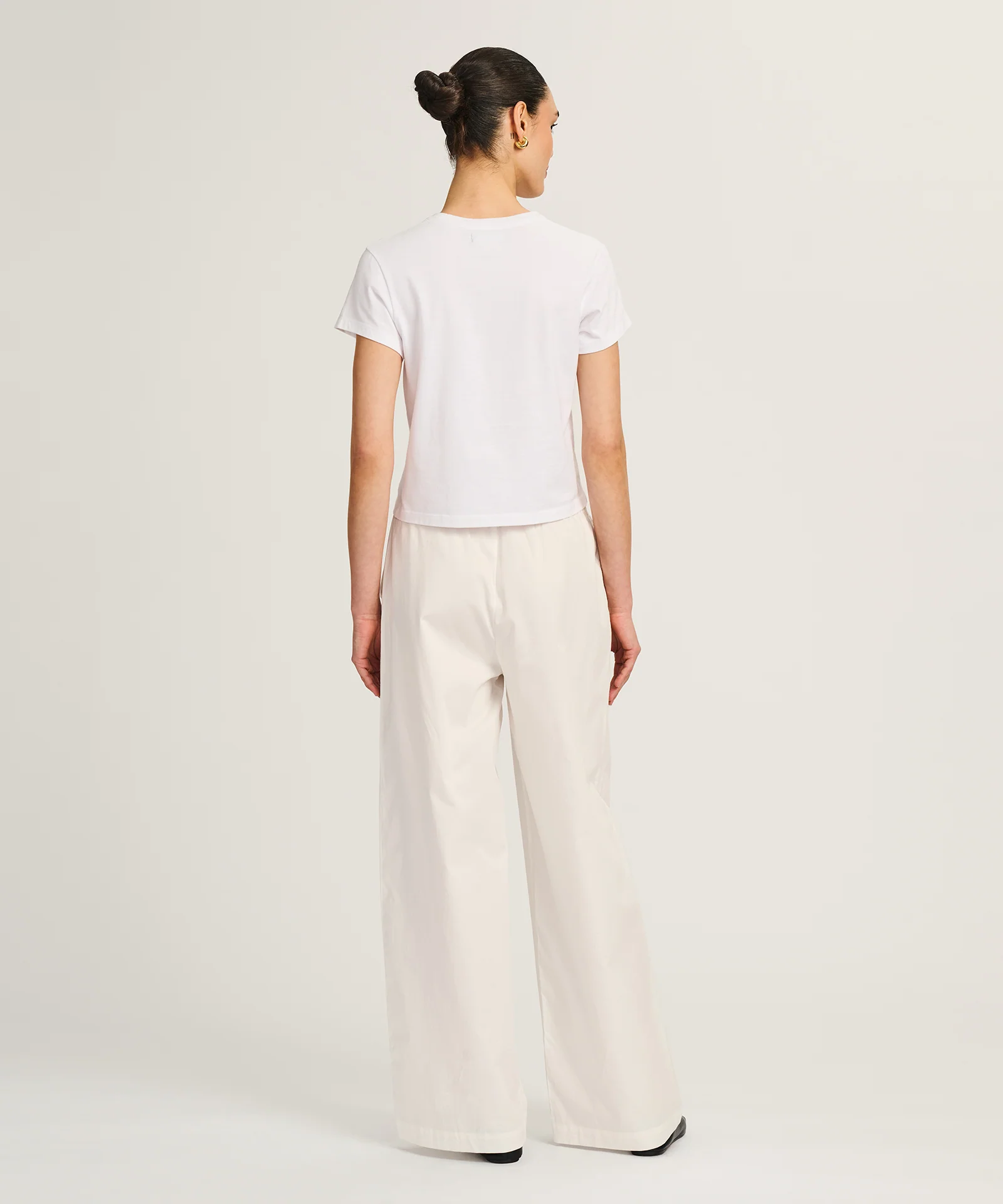 Lightweight Brushed Cotton Slim Tee - Image 7
