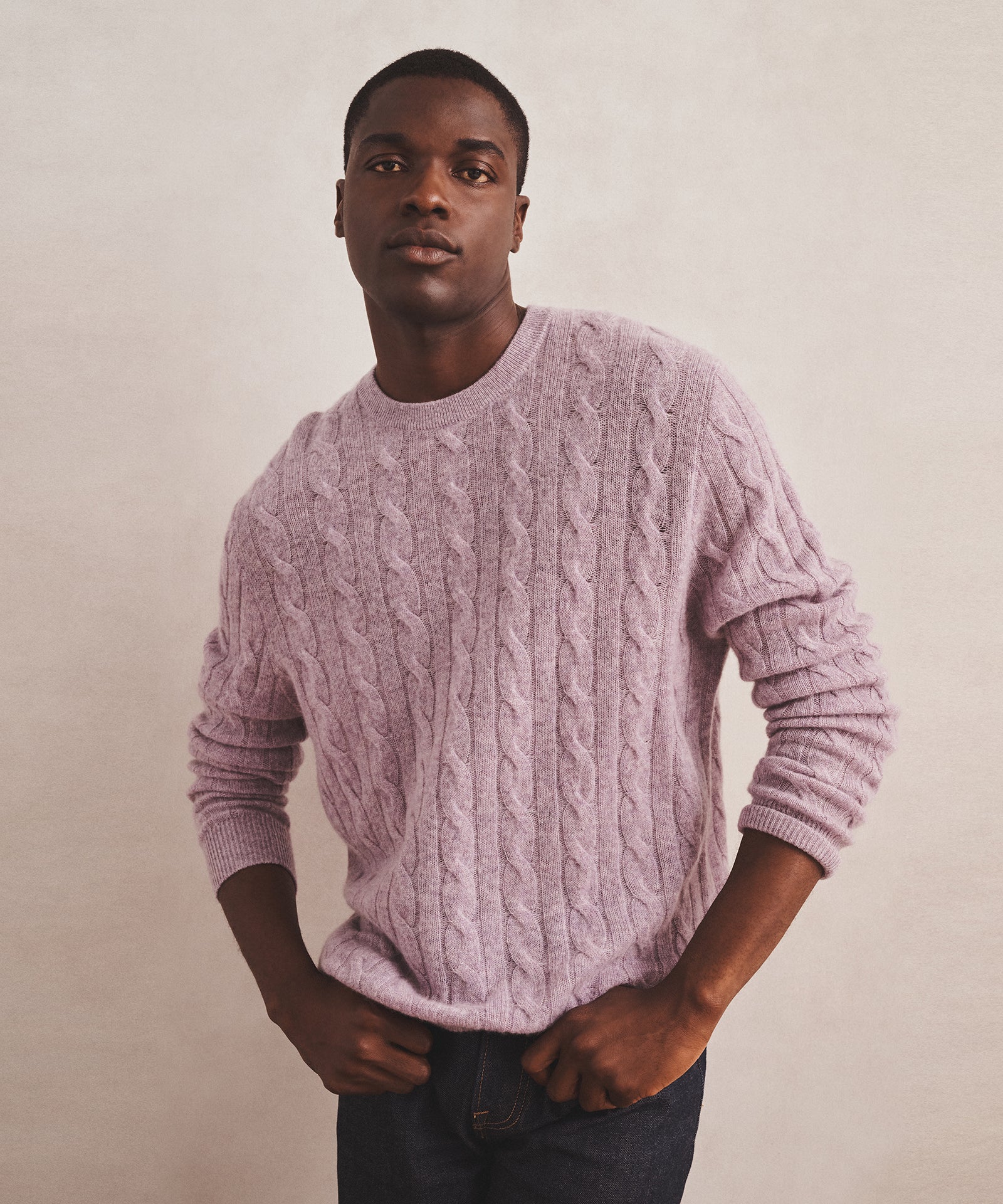 Lightweight Cashmere Cable Crewneck Sweater - Image 10