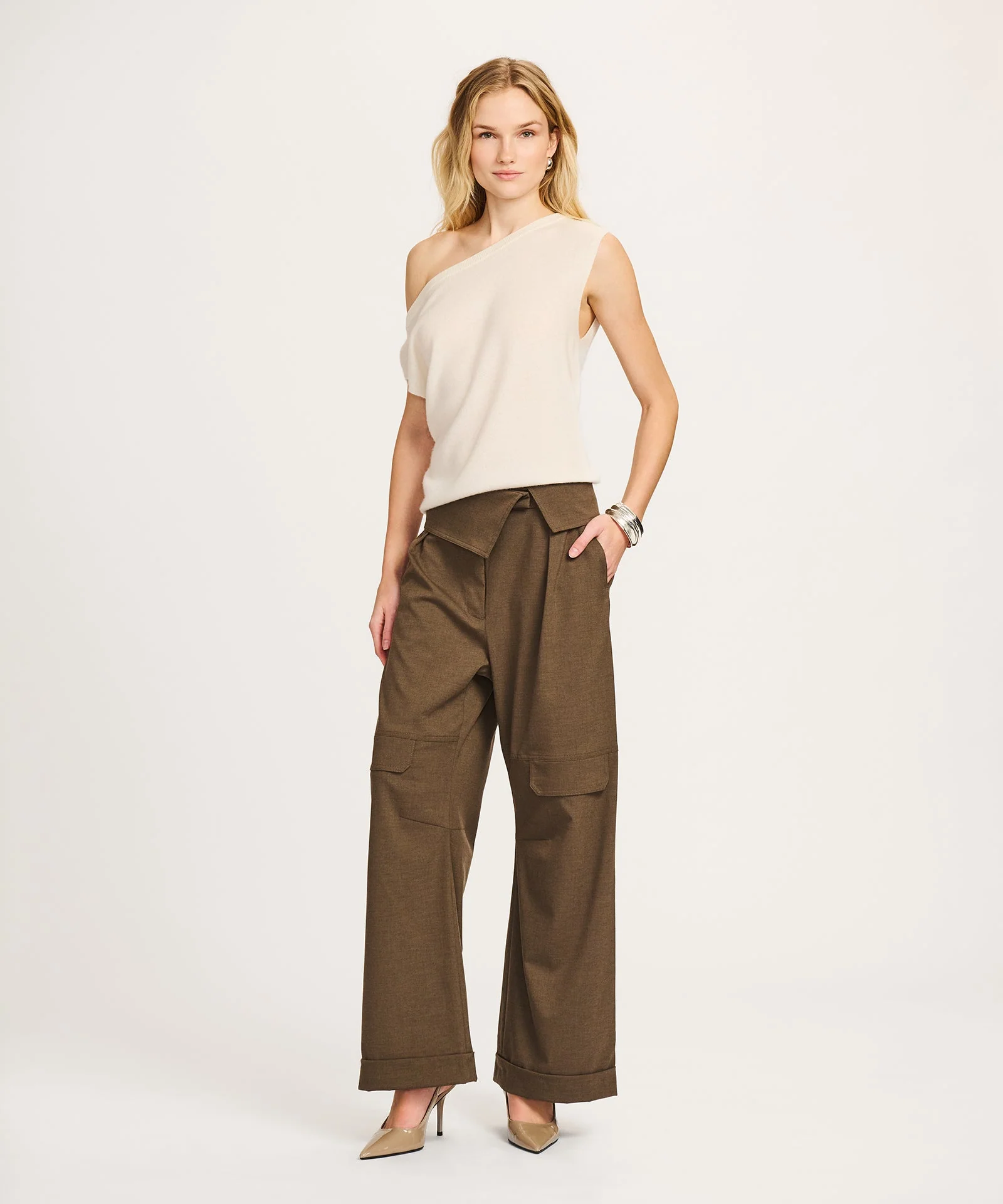Lightweight Cashmere Off The Shoulder Tank - Image 3
