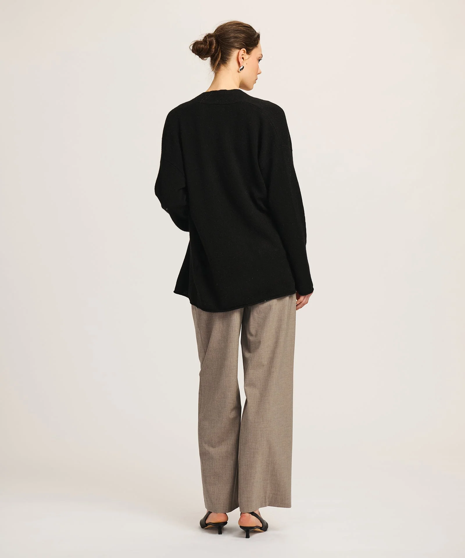Lightweight Cashmere Open Front Cardigan - Image 15