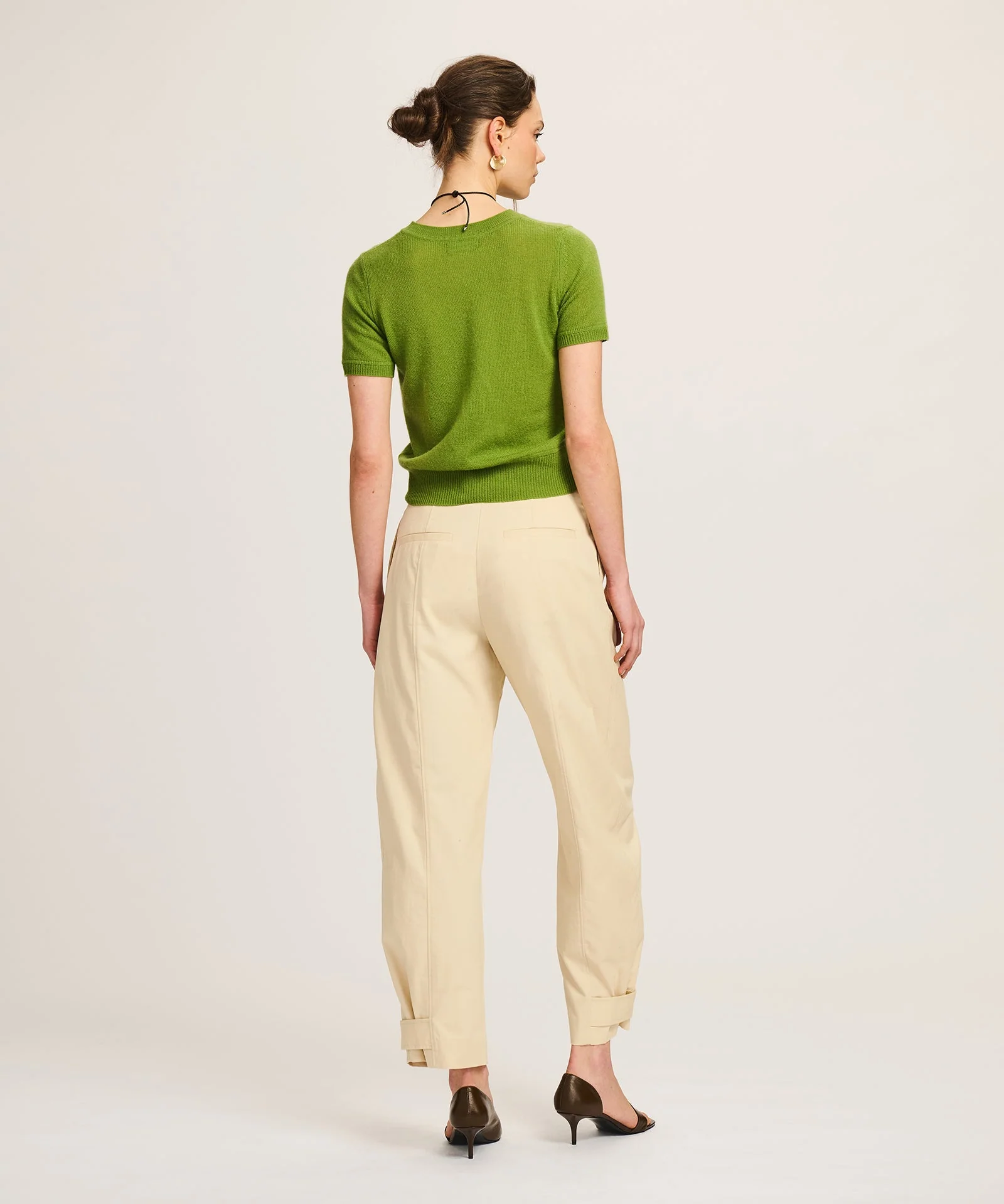 Lightweight Cashmere Short Sleeve Sweater - Image 11