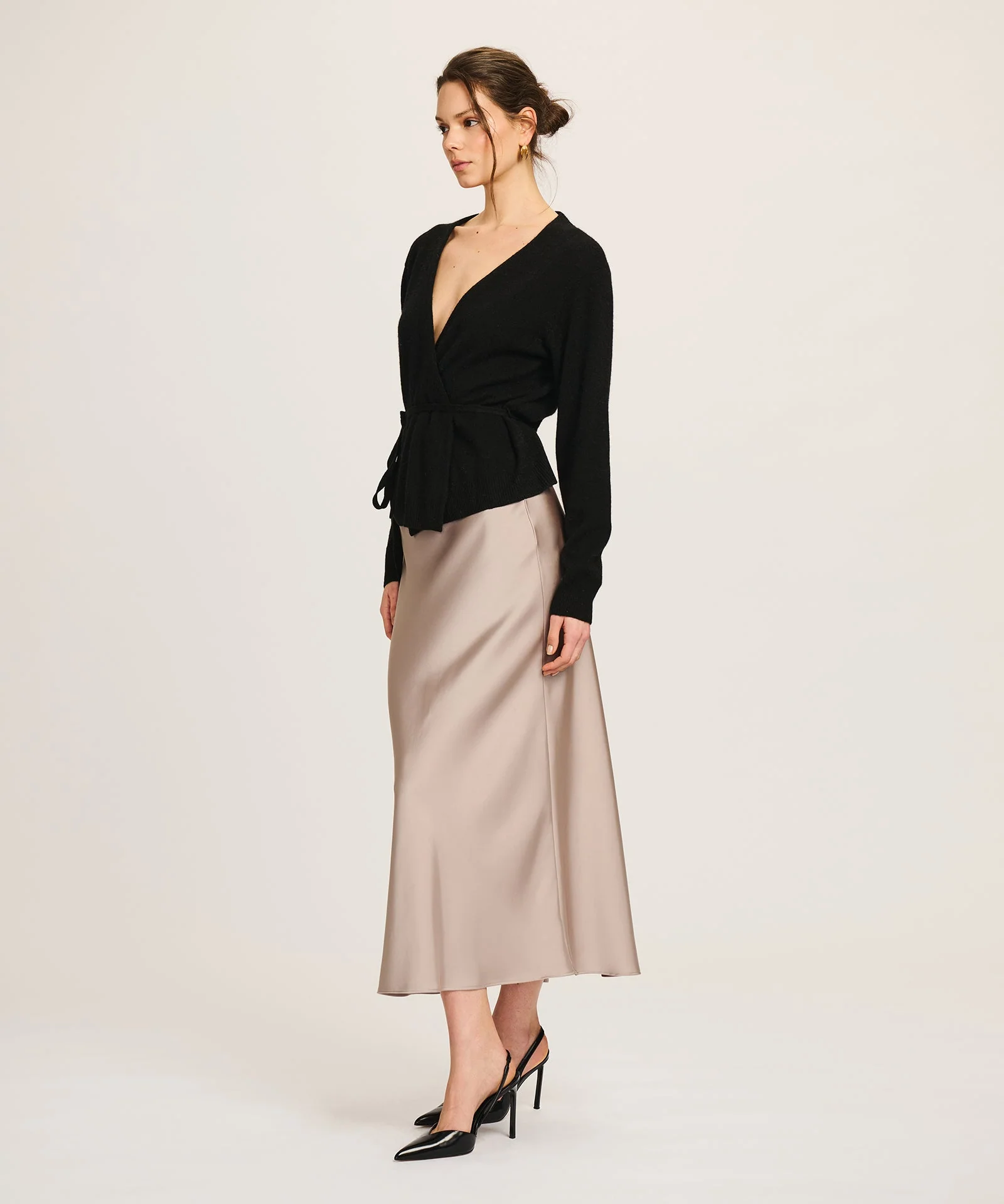 Lightweight Cashmere Wrap Top - Image 10