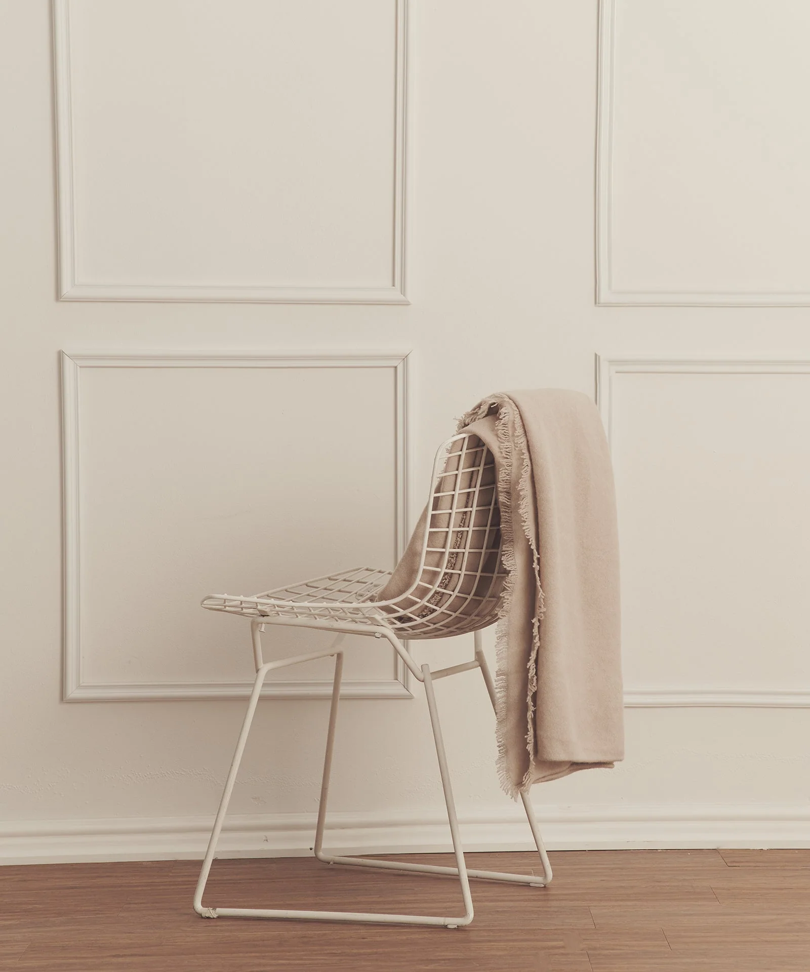Lofty Cashmere Blanket - Image 4