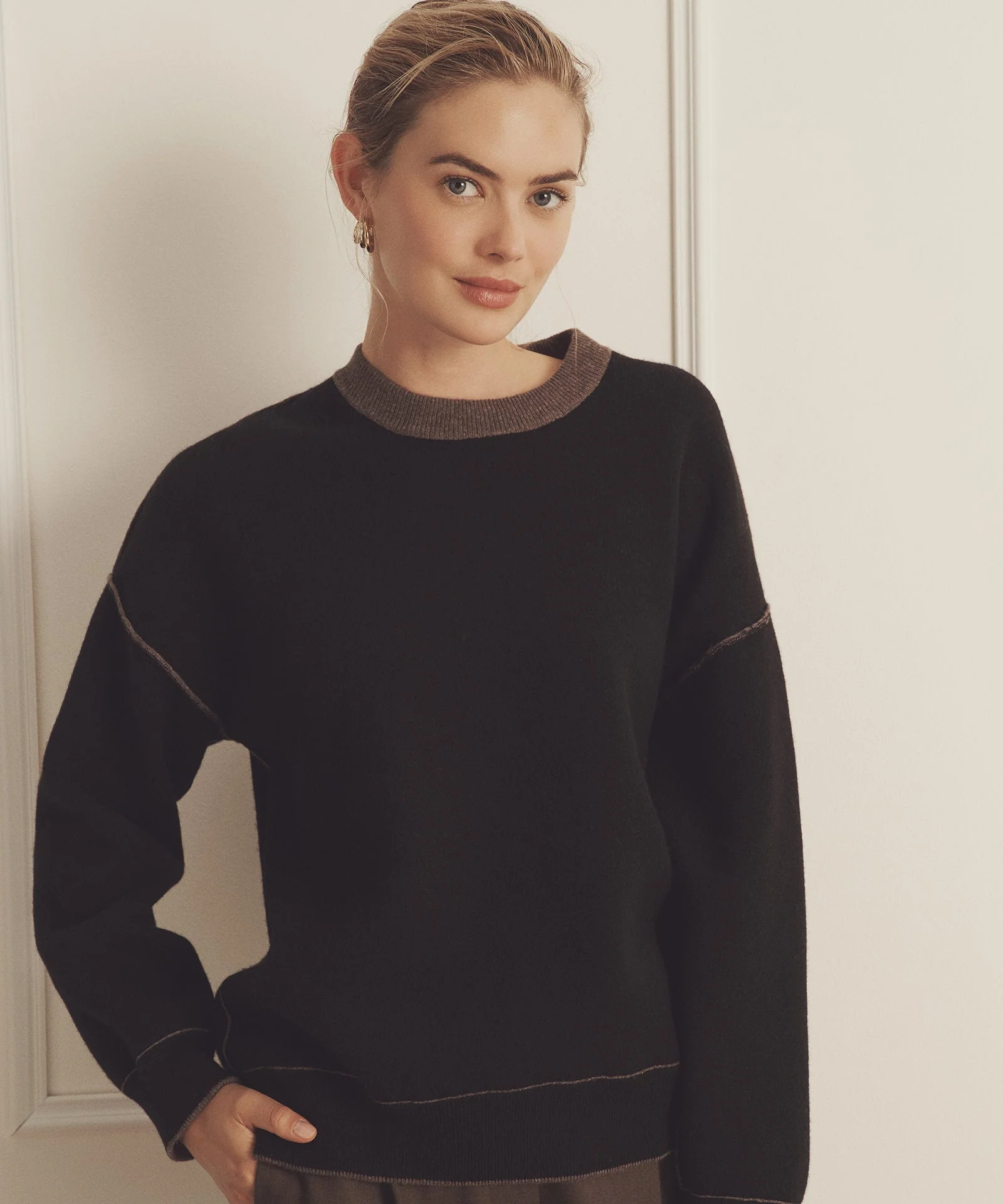 Super Luxe Cashmere Double Faced Crewneck - Image 4