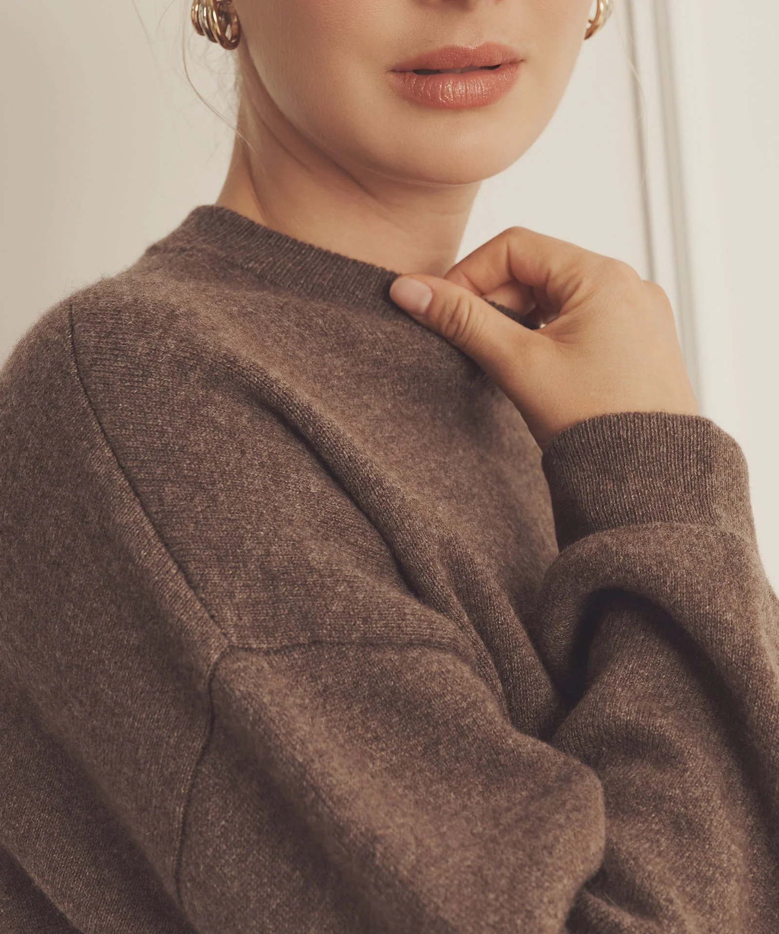Super Luxe Cashmere Double Faced Crewneck - Image 7