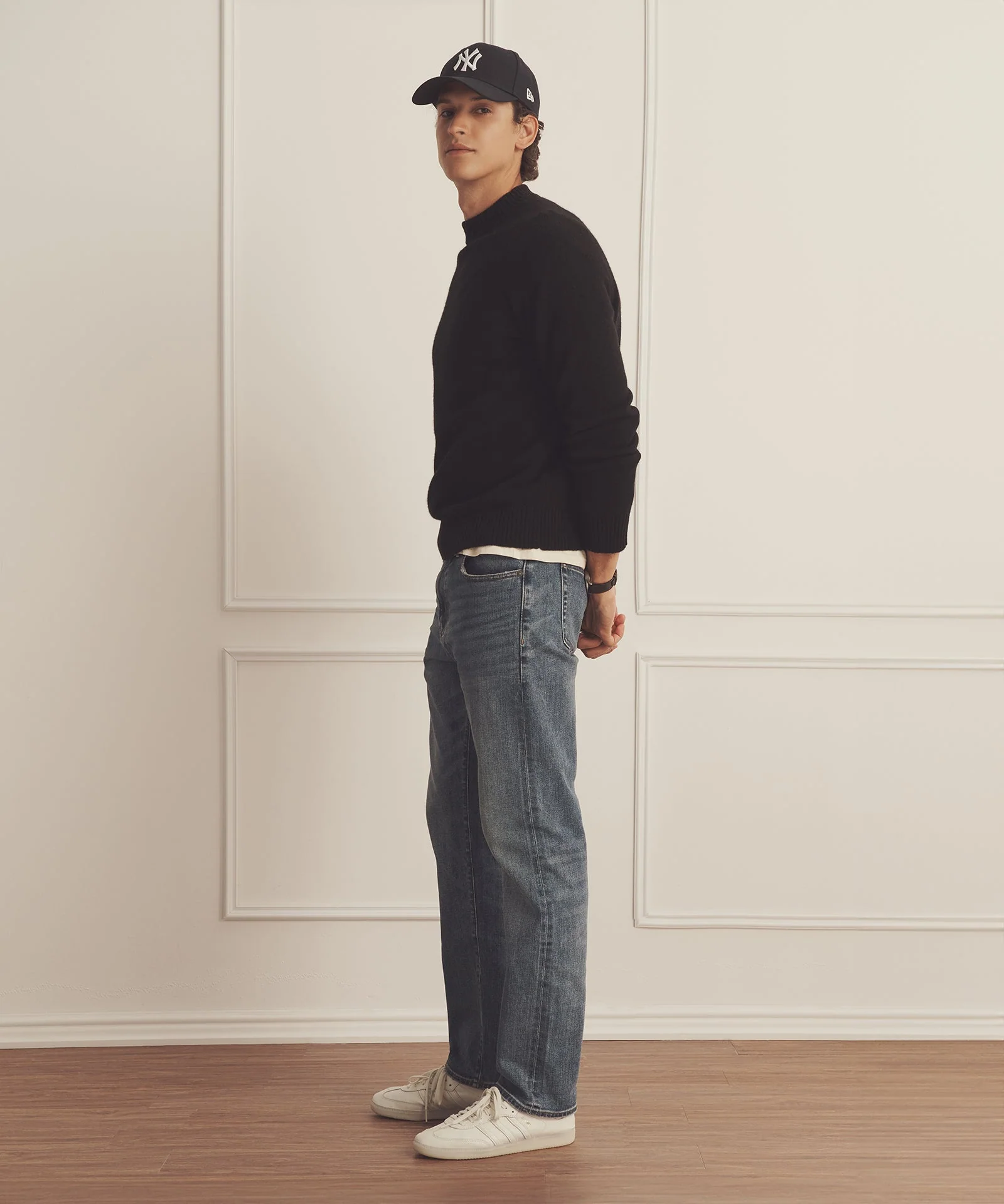 Luxe Cashmere Raglan Crewneck - Image 10
