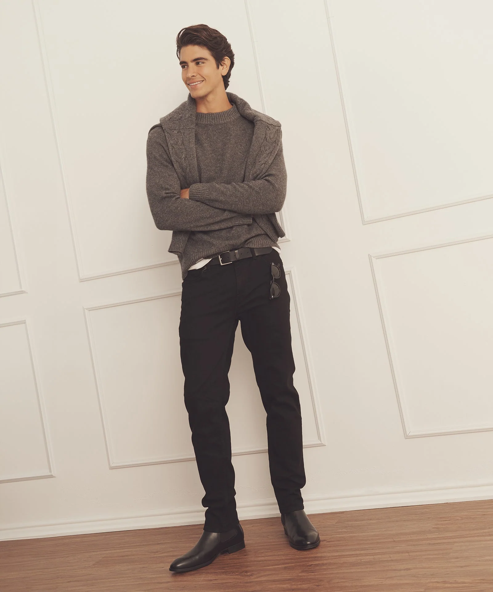 Luxe Cashmere Raglan Crewneck - Image 24