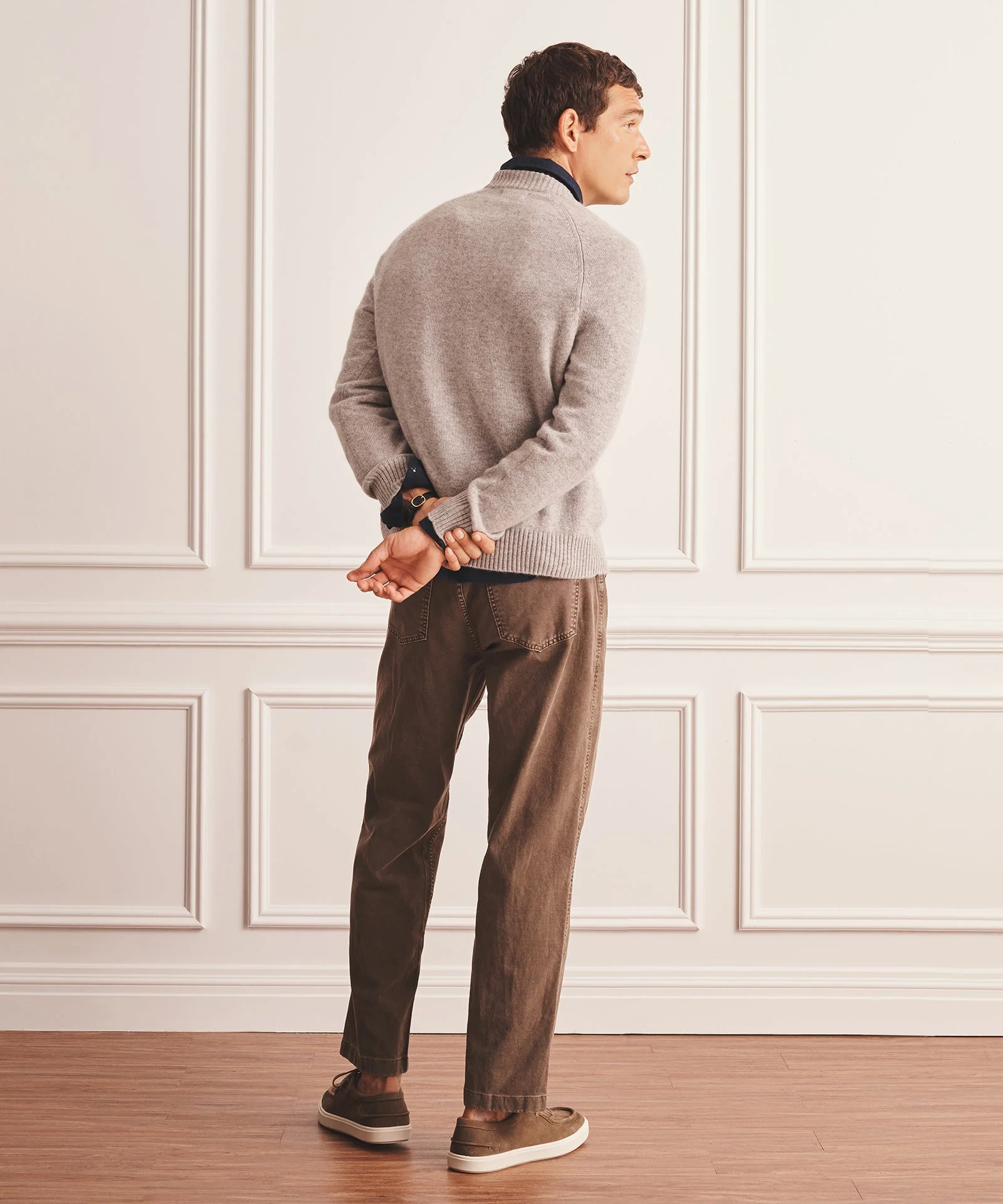 Luxe Cashmere Raglan Crewneck - Image 35