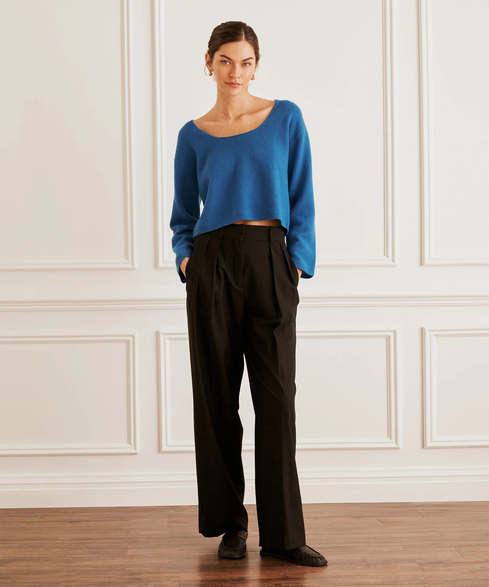 Reversible Cashmere Boatneck Sweater - Image 13