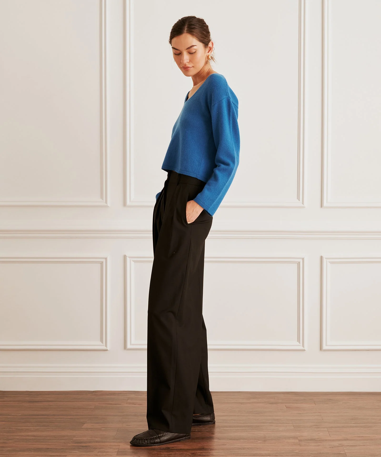 Reversible Cashmere Boatneck Sweater - Image 14