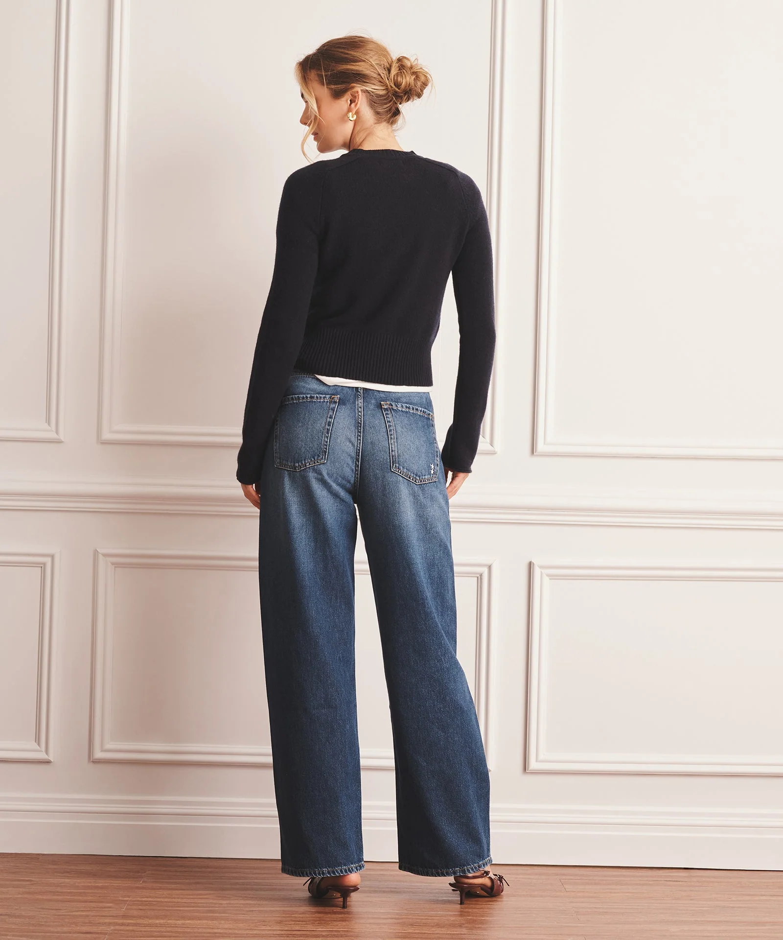 Saddle Cashmere Crewneck Sweater - Image 17