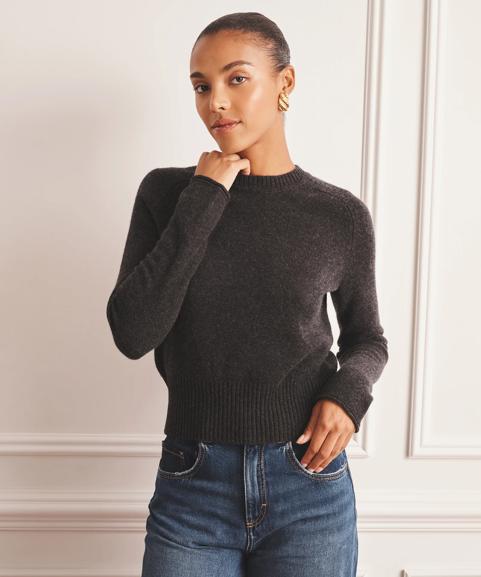 Saddle Cashmere Crewneck Sweater - Image 18