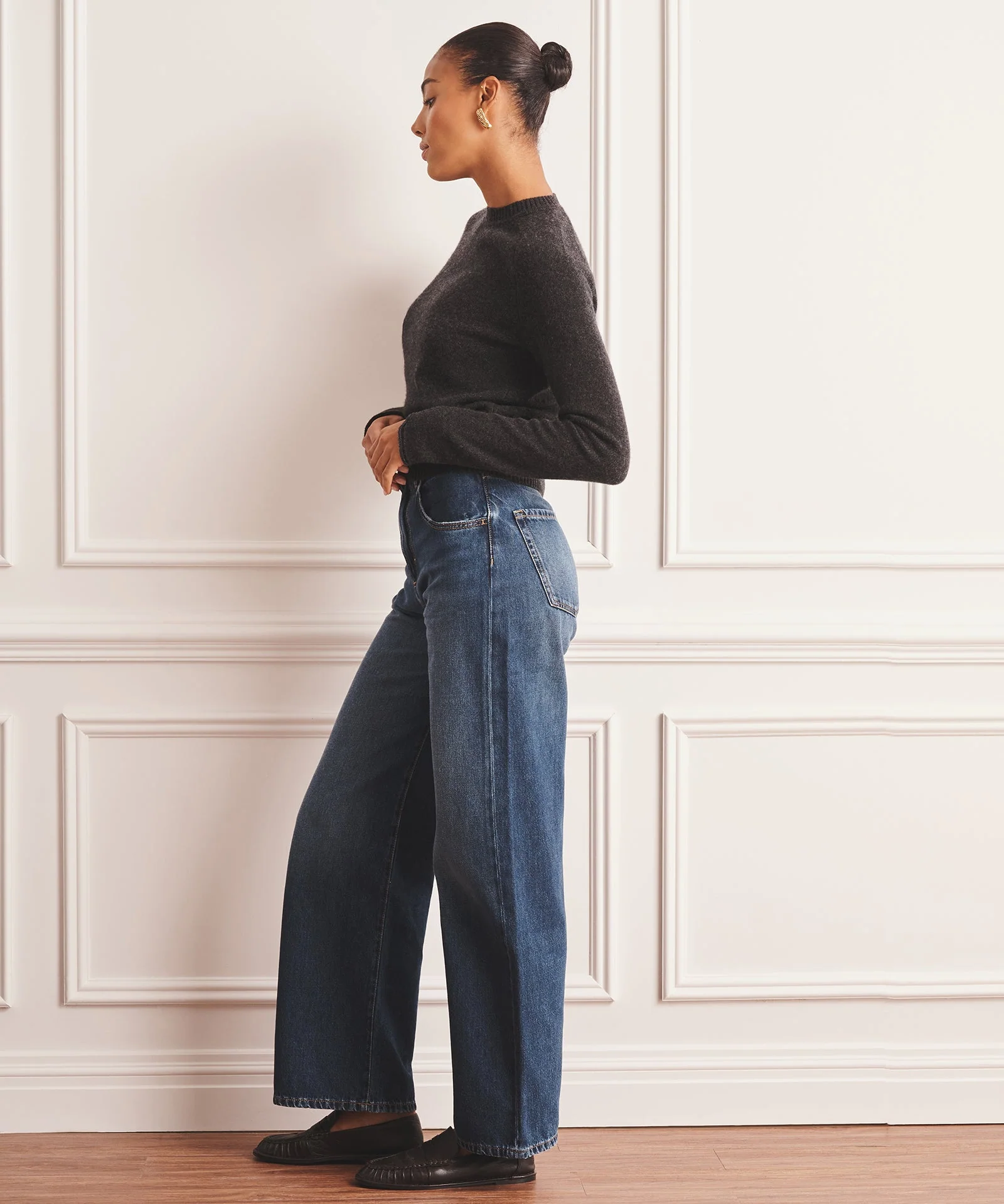 Saddle Cashmere Crewneck Sweater - Image 21