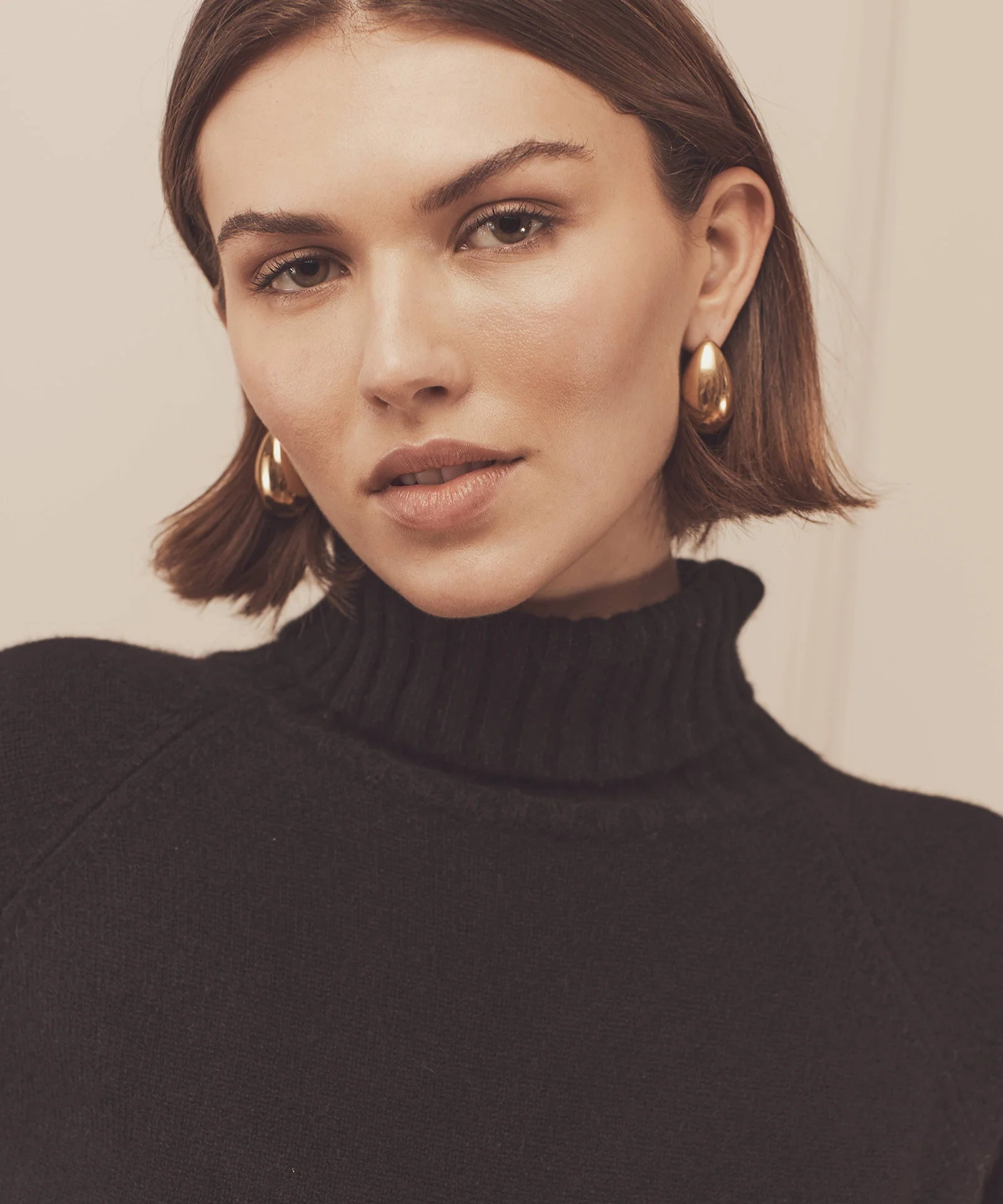 Luxe Cashmere Turtleneck Dress - Image 23