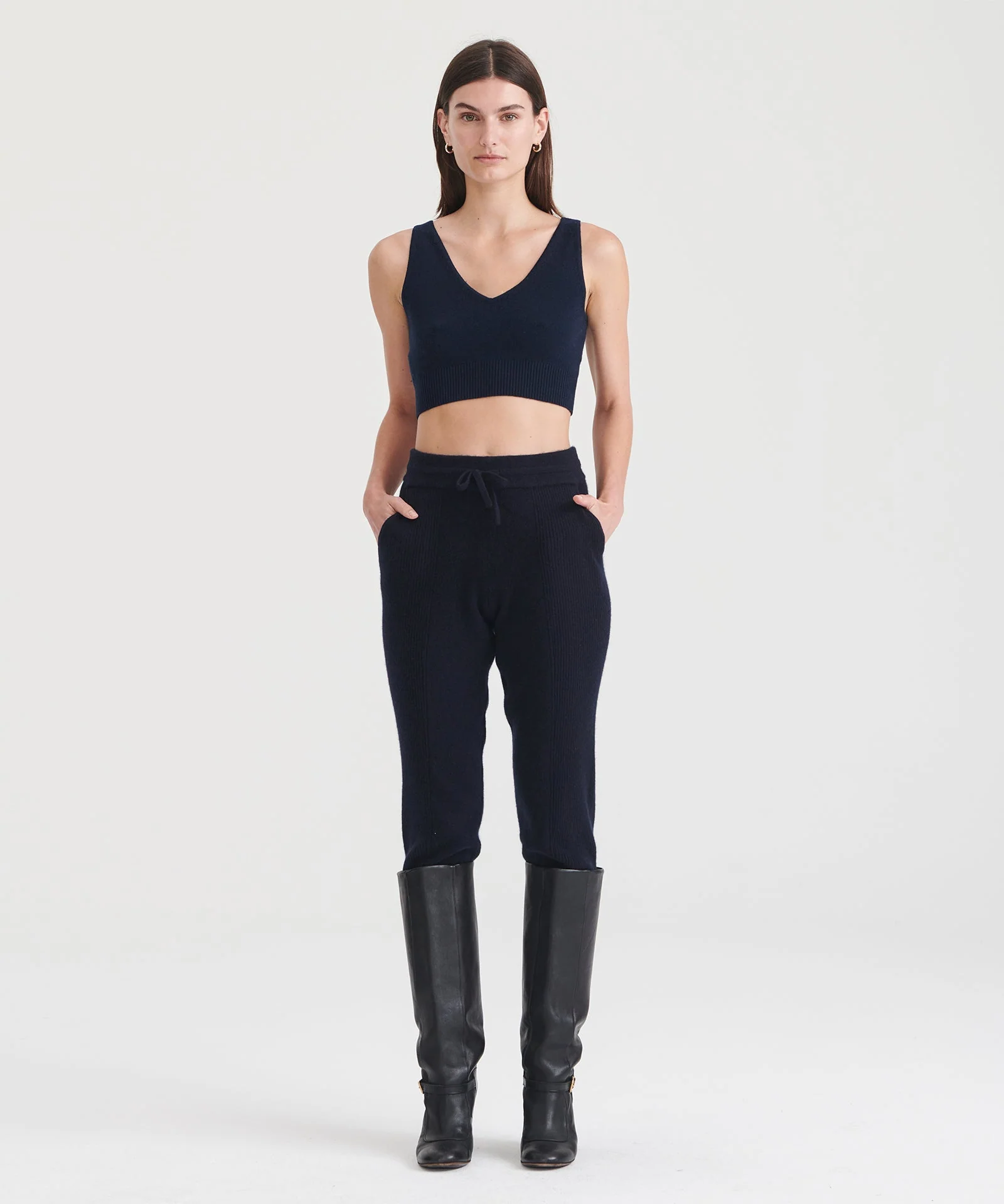 Cashmino Jogger - Image 6