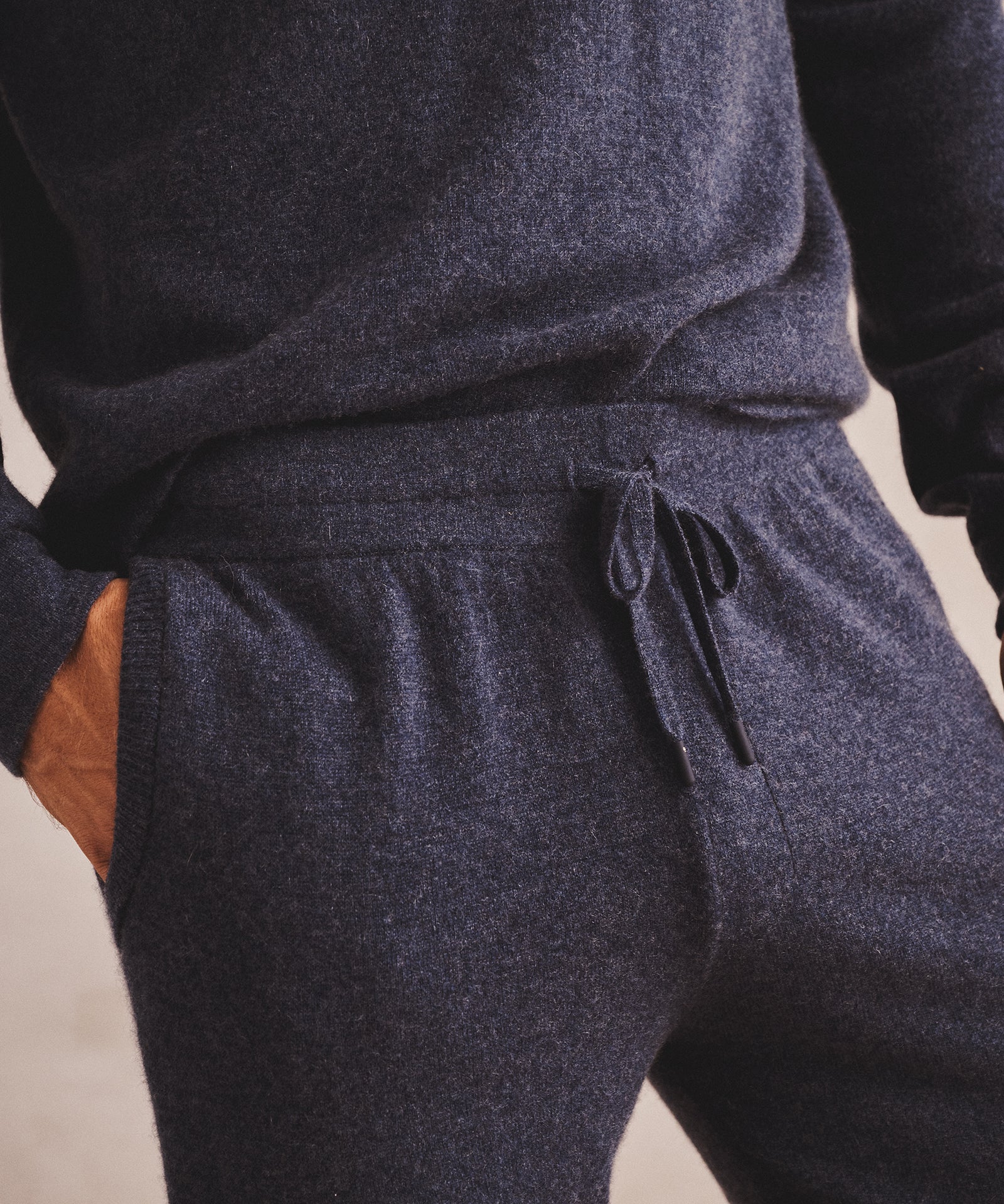 Signature Cashmere Jogger - Image 4
