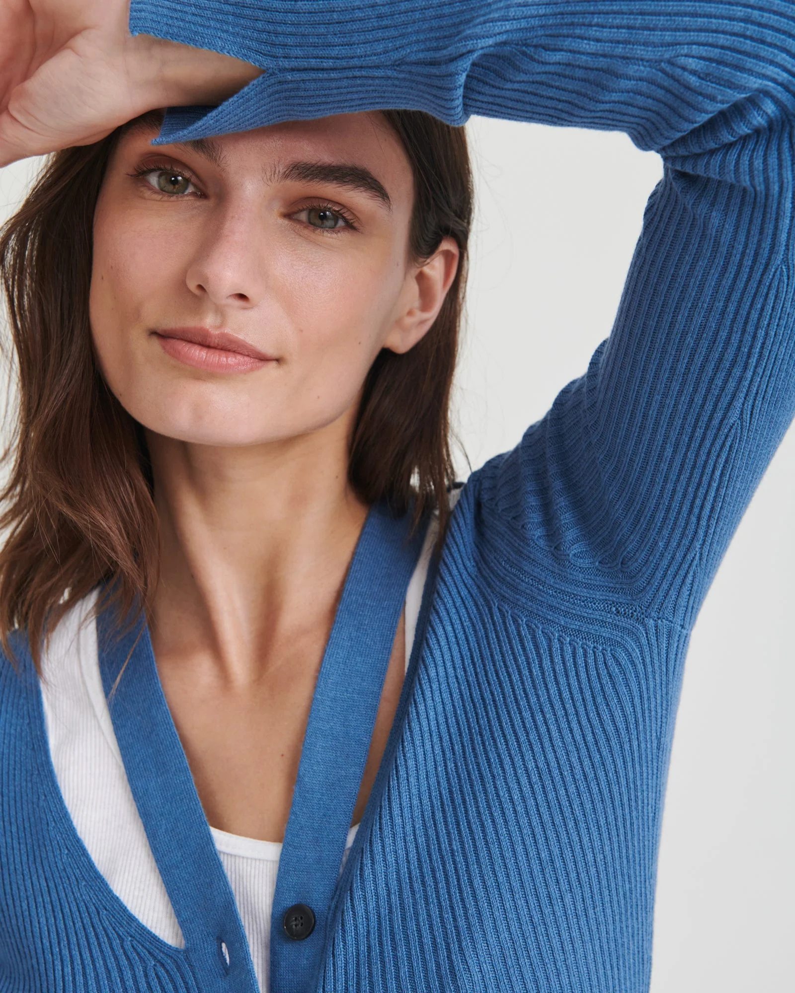 Ribbed Cut Out Cardigan - Image 10
