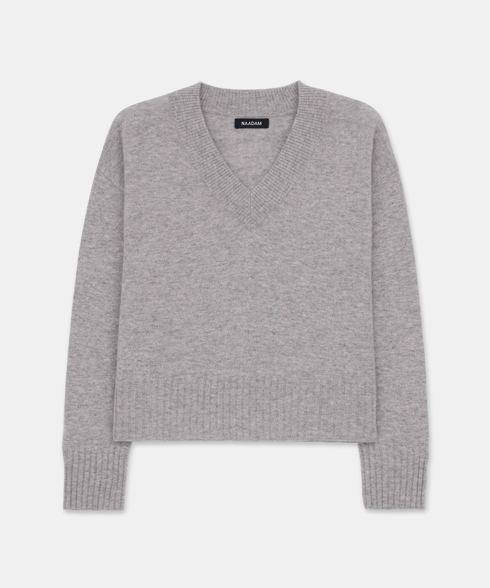 Signature Cashmere Classic V-Neck Sweater - Image 17