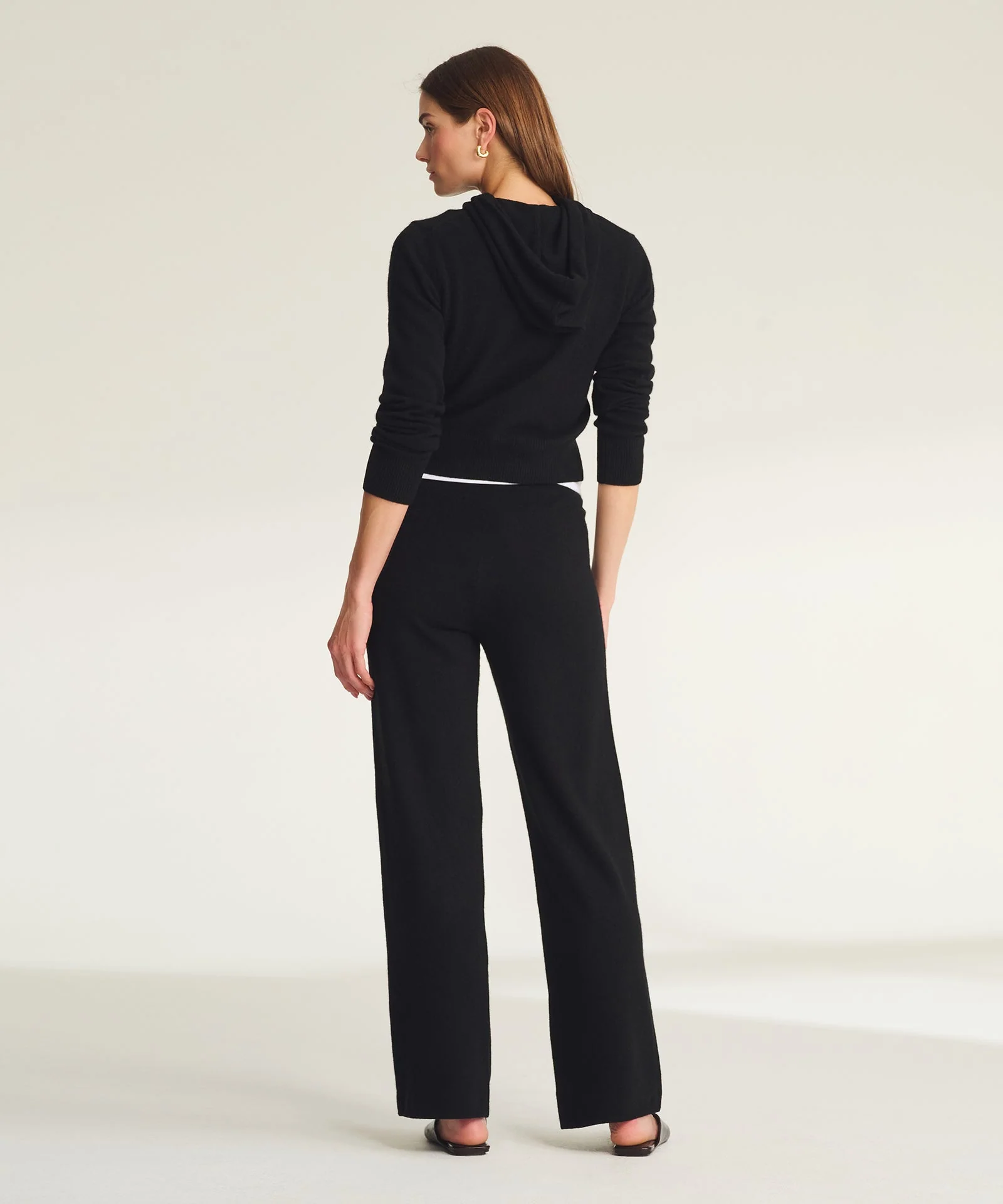 Signature Cashmere Cropped Hoodie - Image 11